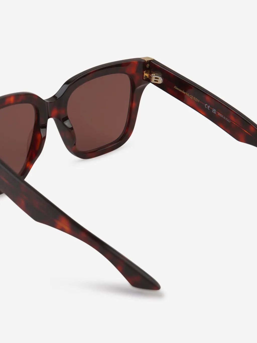 Alexander McQueen o1w1db10126 Size: OS/Punk Rivet Oversize Sunglasses in Black Size ONE SIZE - 4 Thumbnail