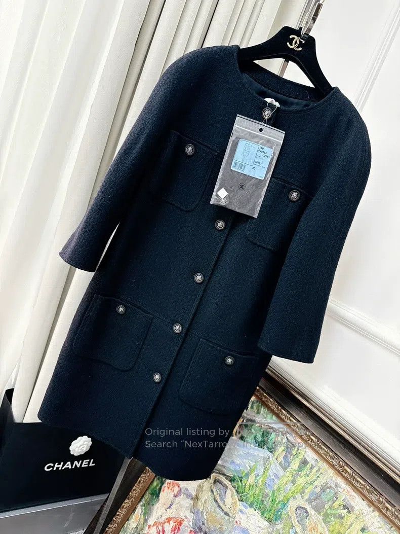 Chanel Chanel 14B blue and black medium and long tweed coat Size S / US 4 / IT 40 - 1 Thumbnail