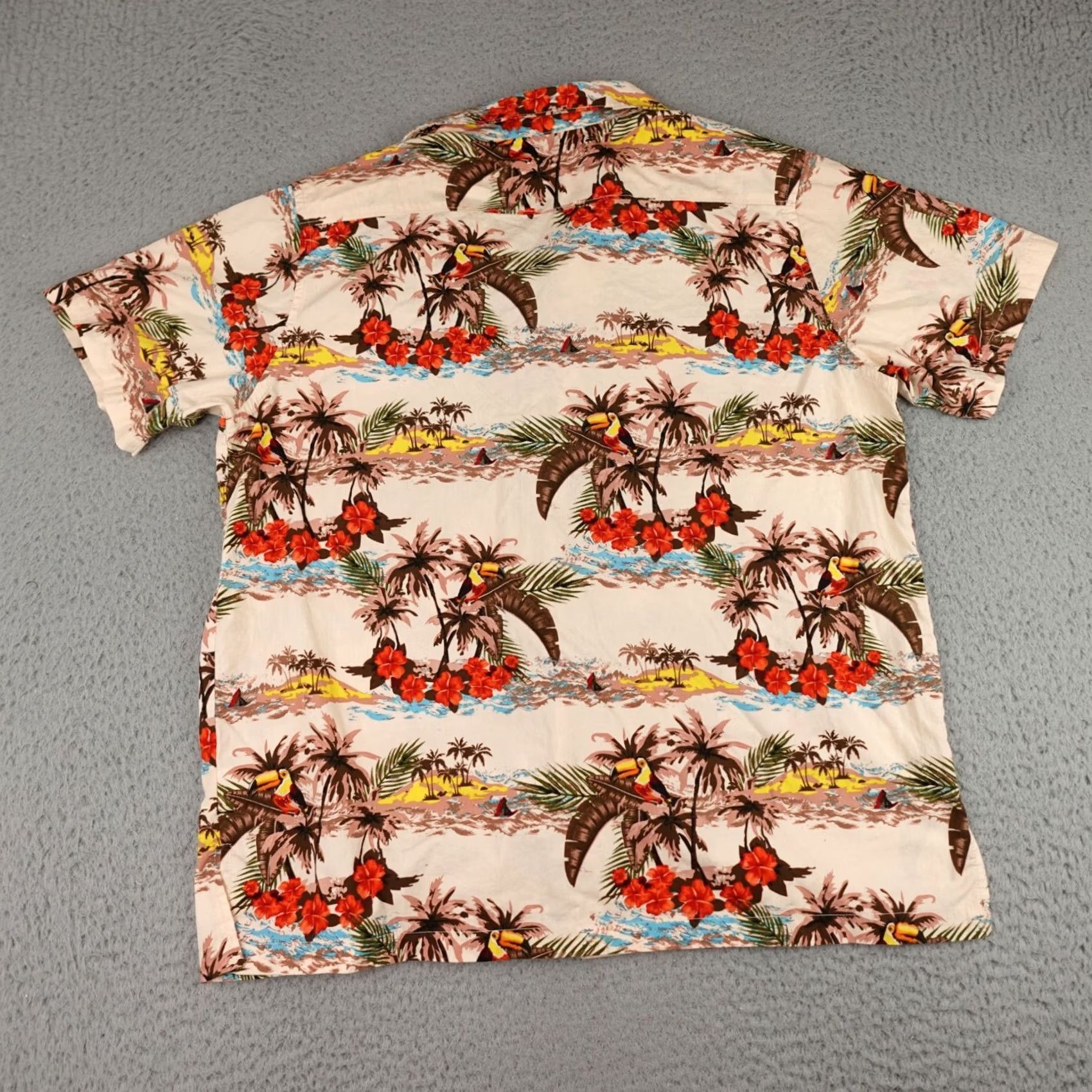 Paradise Barefoot In Paradise Men's Shirt M Brown Floral Bird Print Tropical Button-Up Short Sleeve Casual Size US M / EU 48-50 / 2 - 7 Thumbnail
