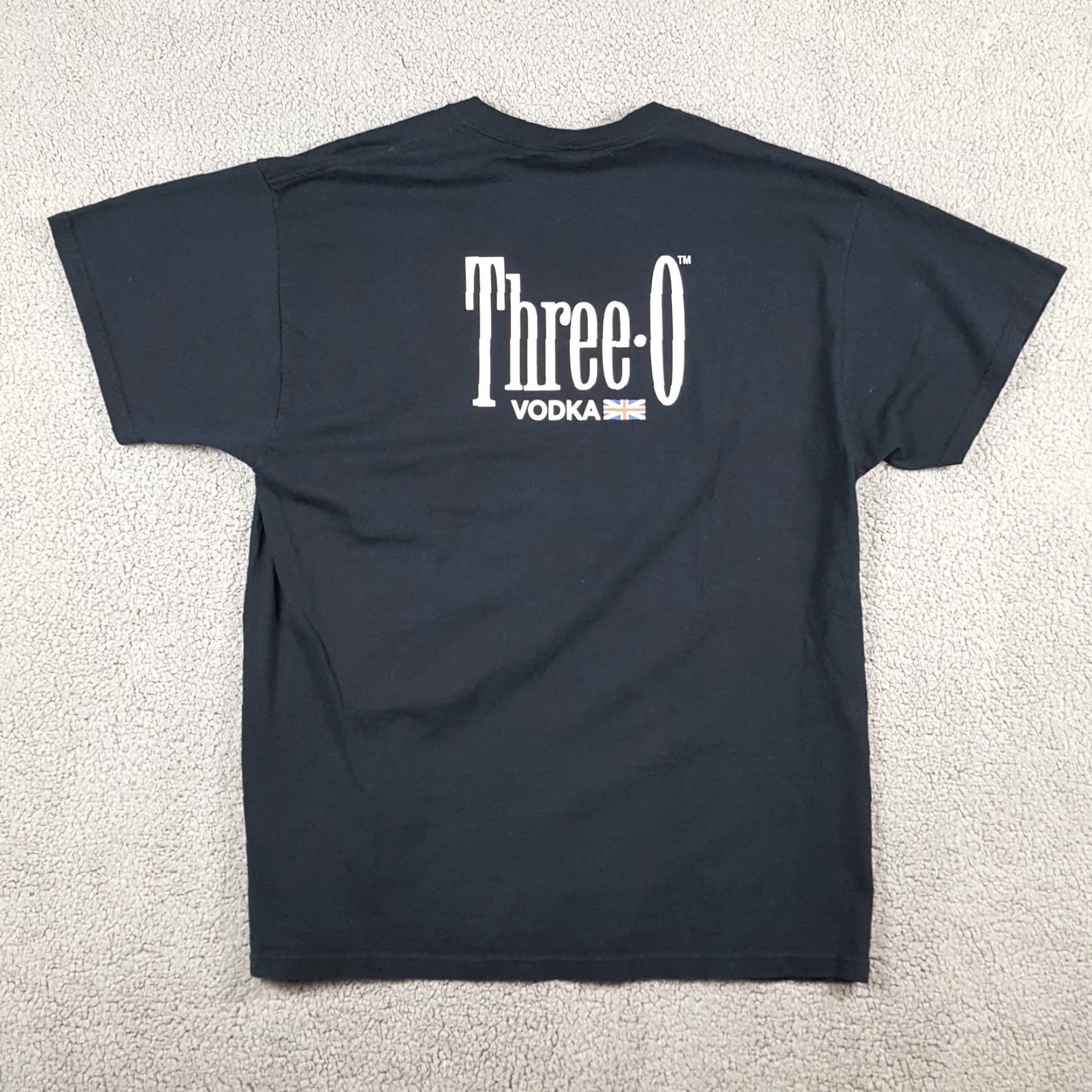 Fruit Of The Loom VINTAGE Three O Vodka T-Shirt Mens XL Black 90s Y2K Retro Fun Logo Embroidered Cotton Shirt Size US XL / EU 56 / 4 - 5 Thumbnail