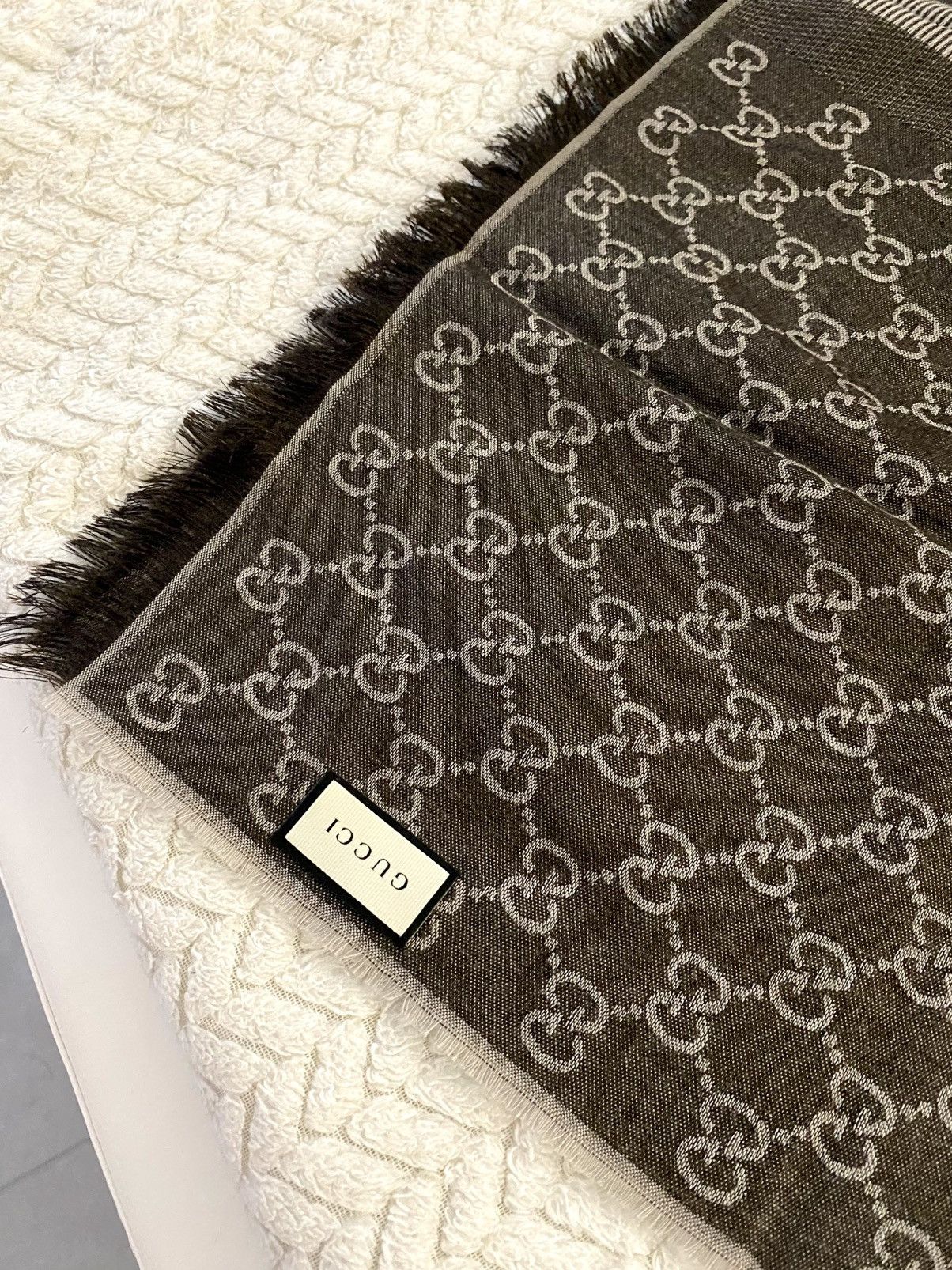 Gucci NEVER WORN Gucci All Over GGs Monogramm Grey and Brown Size ONE SIZE - 5 Thumbnail