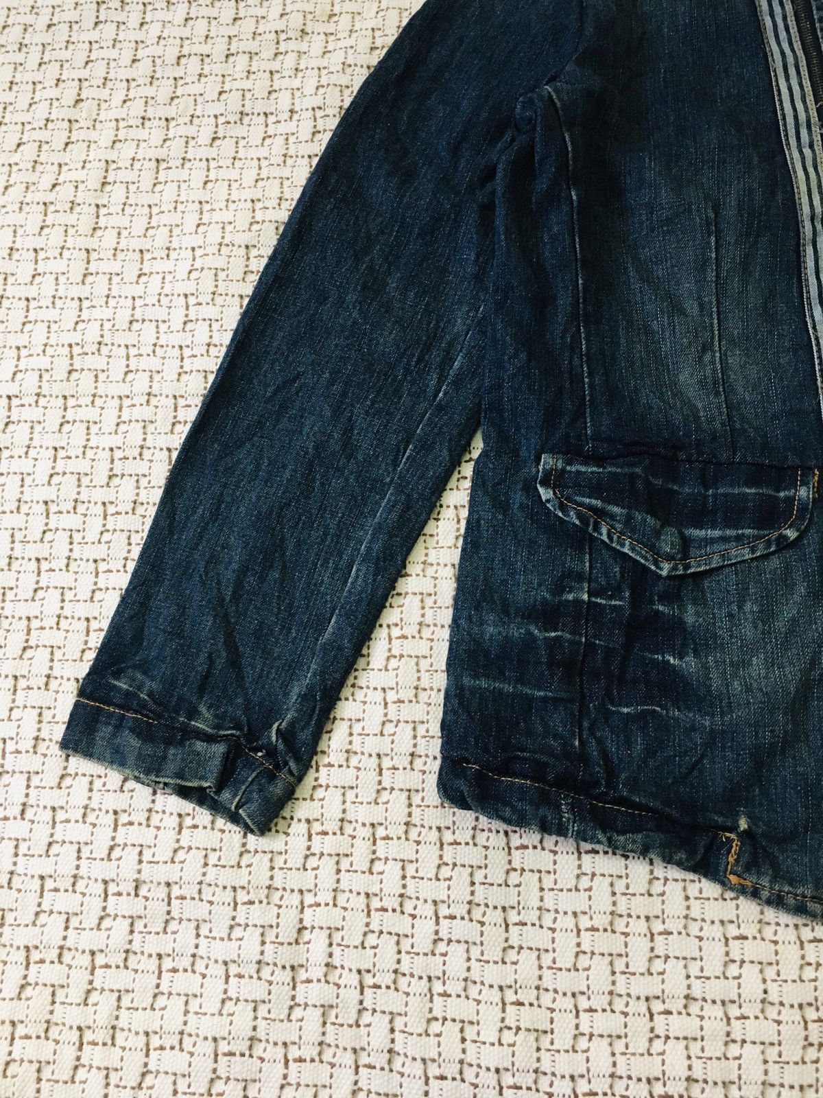 Japanese Brand Press Attache Spiral Zipper Denim Jacket (17) Size US L / EU 52-54 / 3 - 6 Thumbnail