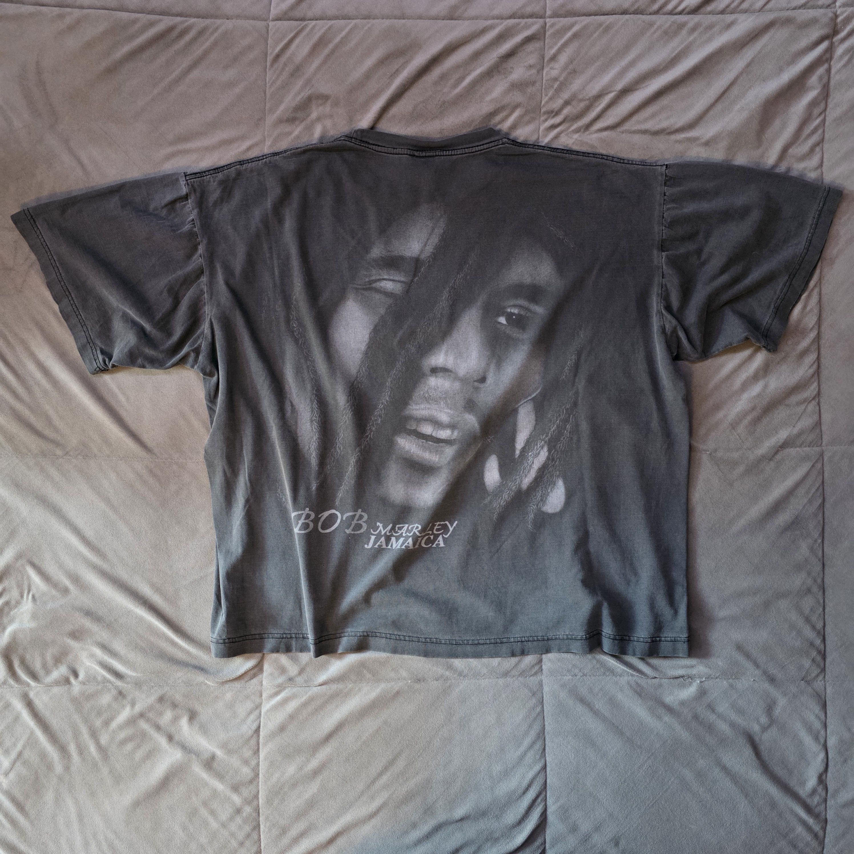 Vintage Faded Bob Marley vintage rap tee Size US XL / EU 56 / 4 - 2 Thumbnail