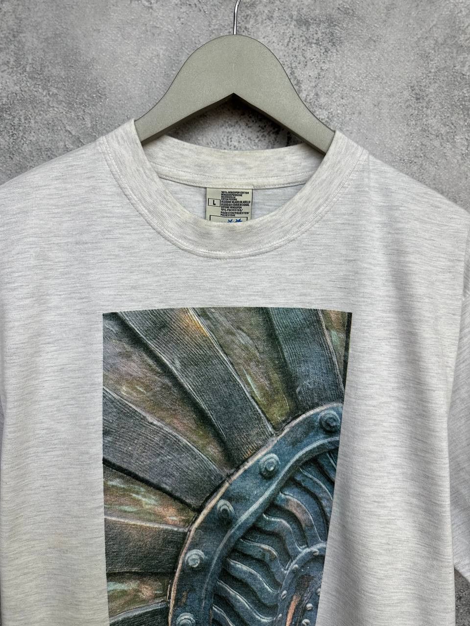 Fruit Of The Loom Vintage 2002 Hulme Mural Celebration T-Shirt Art Tee FotL Size US L / EU 52-54 / 3 - 4 Thumbnail