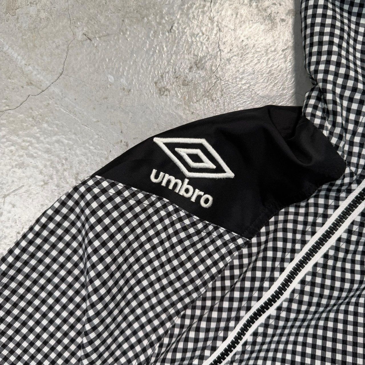 Umbro Vintage 2000s UMBRO GINGHAM Plaid Jacket Size US M / EU 48-50 / 2 - 6 Thumbnail