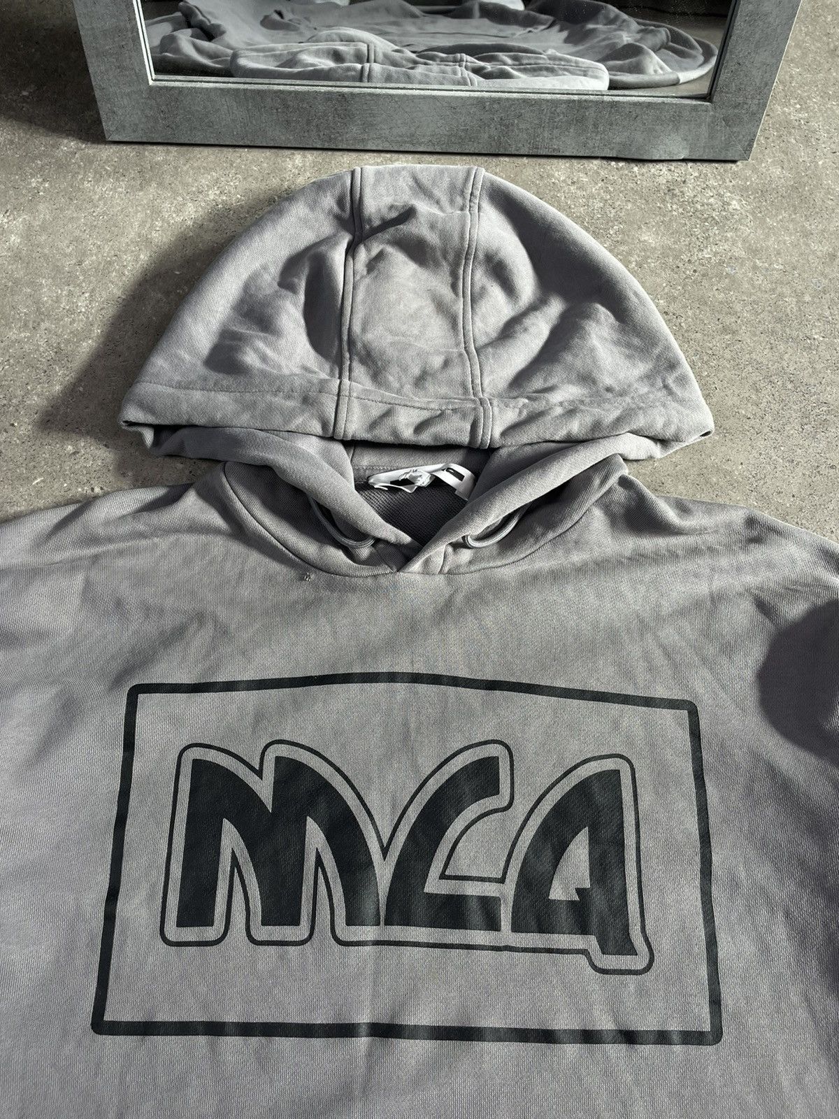 Alexander McQueen × MCQ × McQ Alexander McQueen MCQ ALEXANDER MCQUEEN Mens Grey Metal Logo Hoodie Size US L / EU 52-54 / 3 - 2 Thumbnail