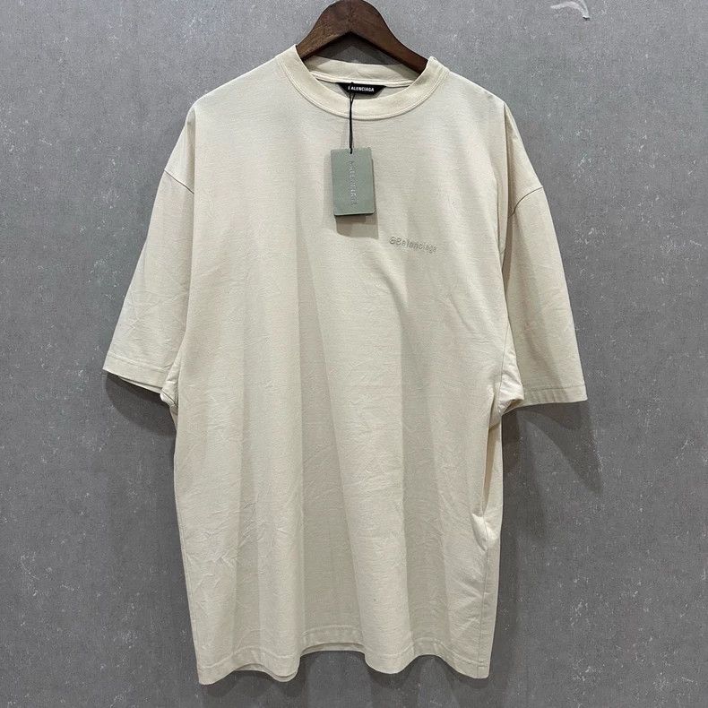 Balenciaga Balenciaga Double B short sleeves Size US XXS / EU 40 - 1 Thumbnail