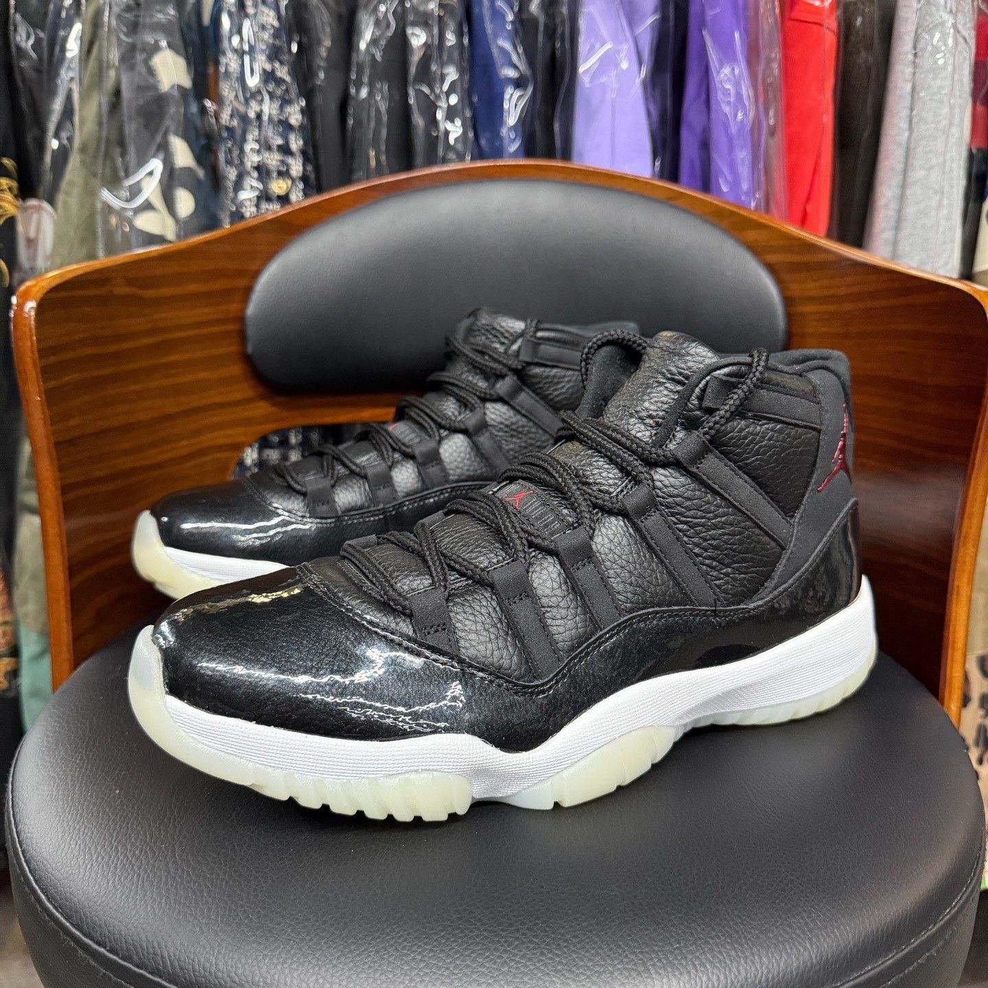 Nike Nike AJ11 Lowtop Sneakers 11 Men Size US 11 / EU 44 - 1 Thumbnail