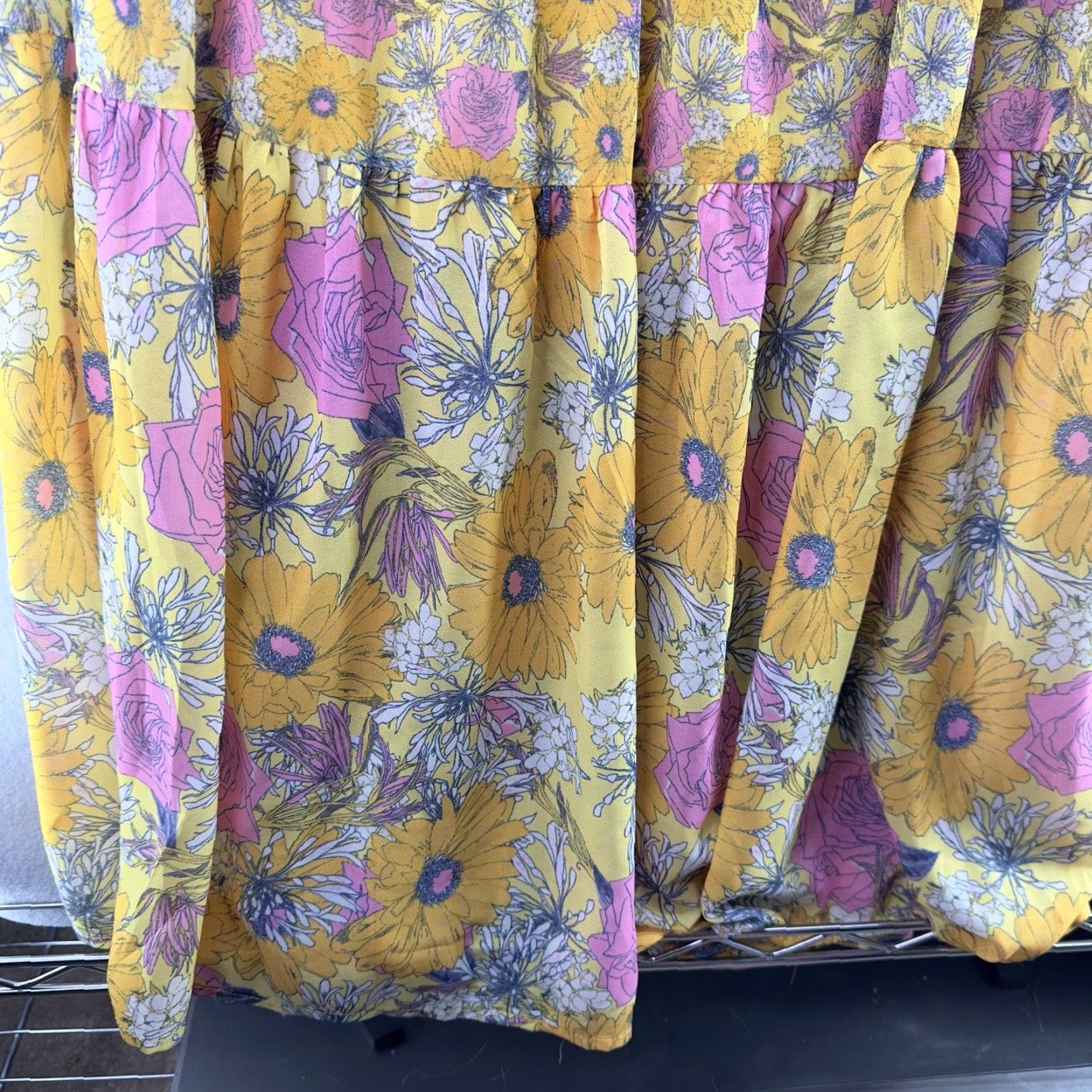 Vintage Vici Dress Maxi Womens XS Floral Off the Shoulder Flutter 100% Polyester Chiffon Long Sleeve Vintage N/A Size XS / US 0-2 / IT 36-38 - 3 Thumbnail