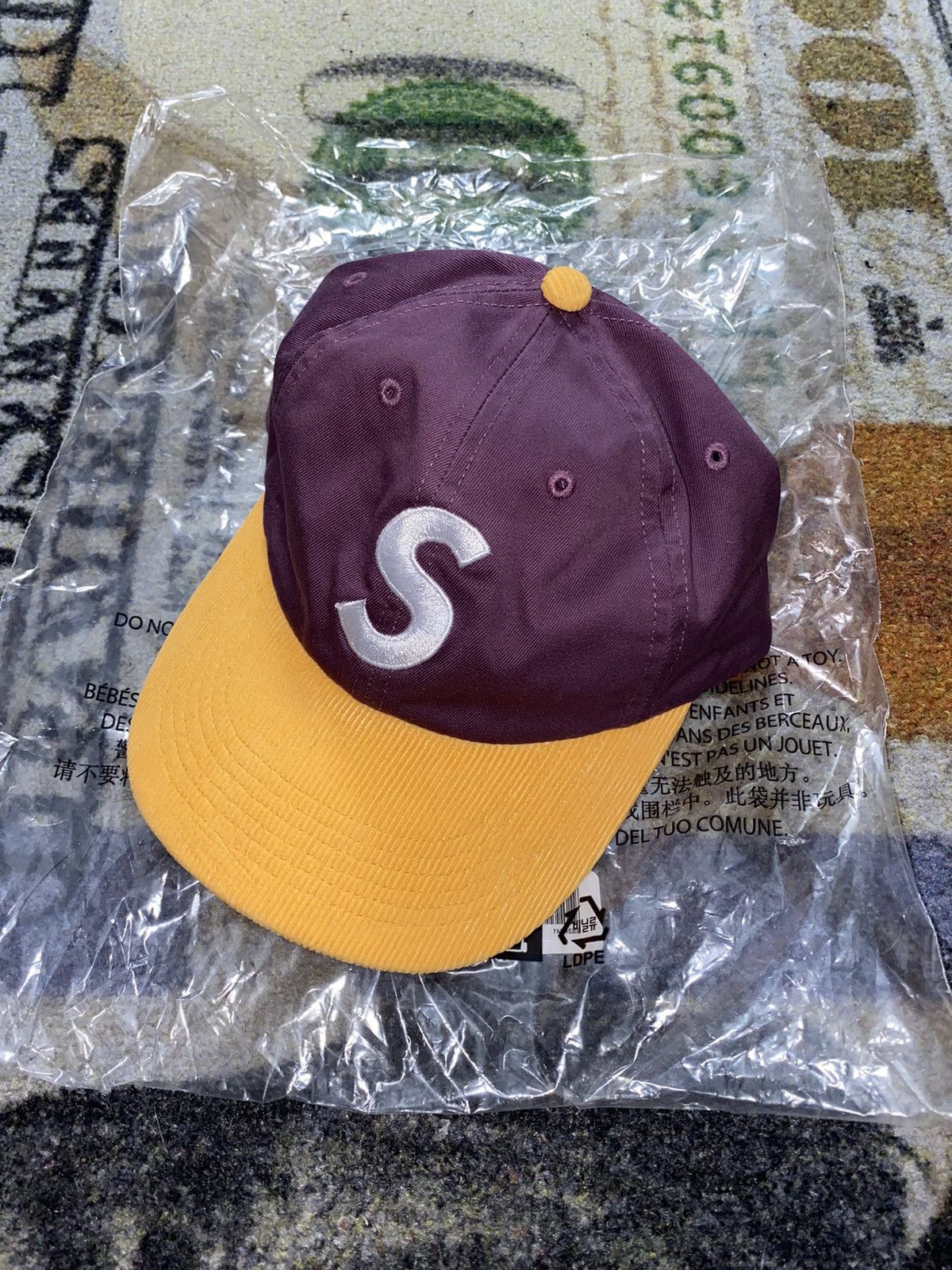image of Supreme 2-Tone S Logo 6-Panel, Men's