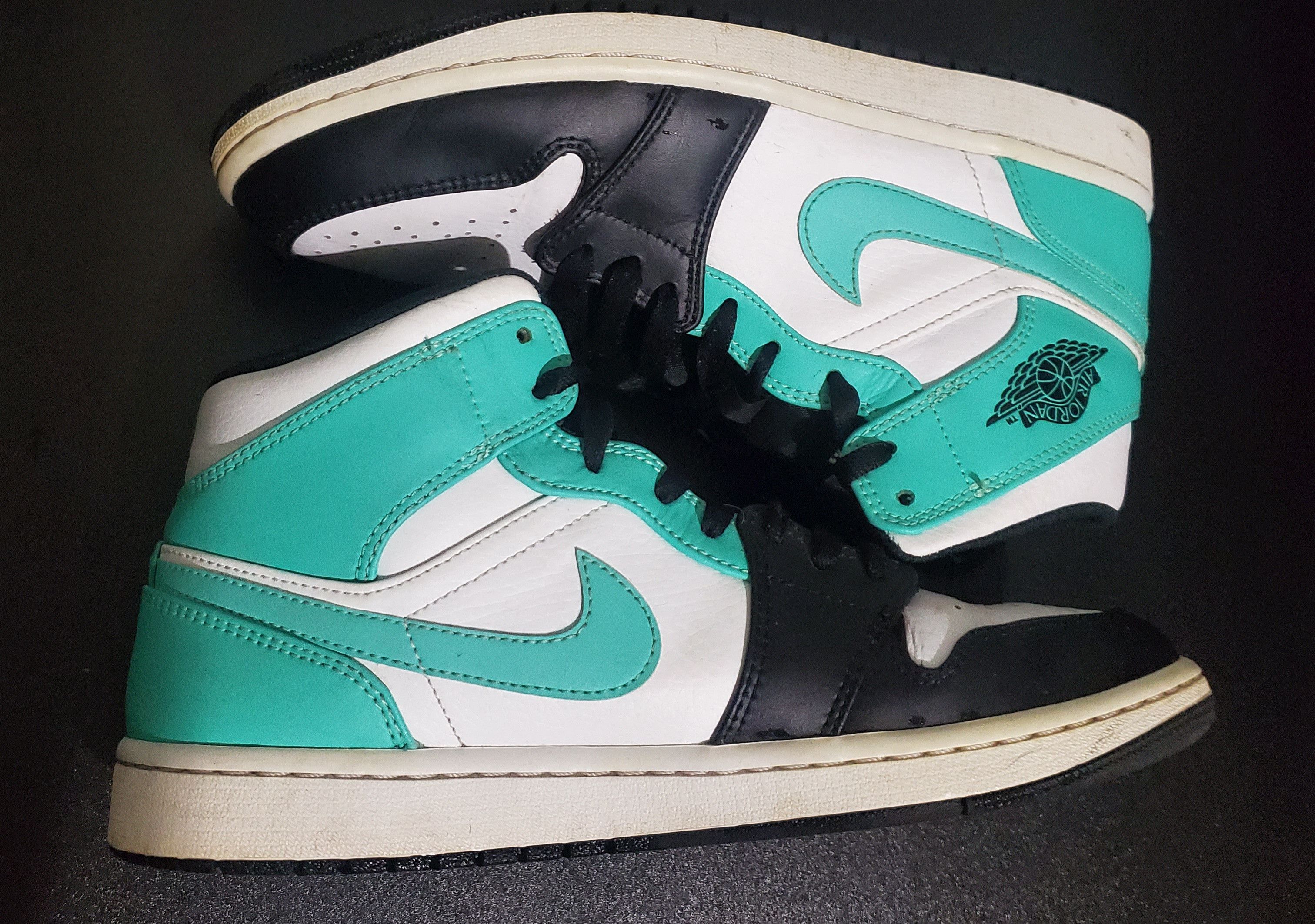 Jordan Brand × Nike Jordan 1 tropical twist igloo Size US 9 / EU 42 - 6 Thumbnail