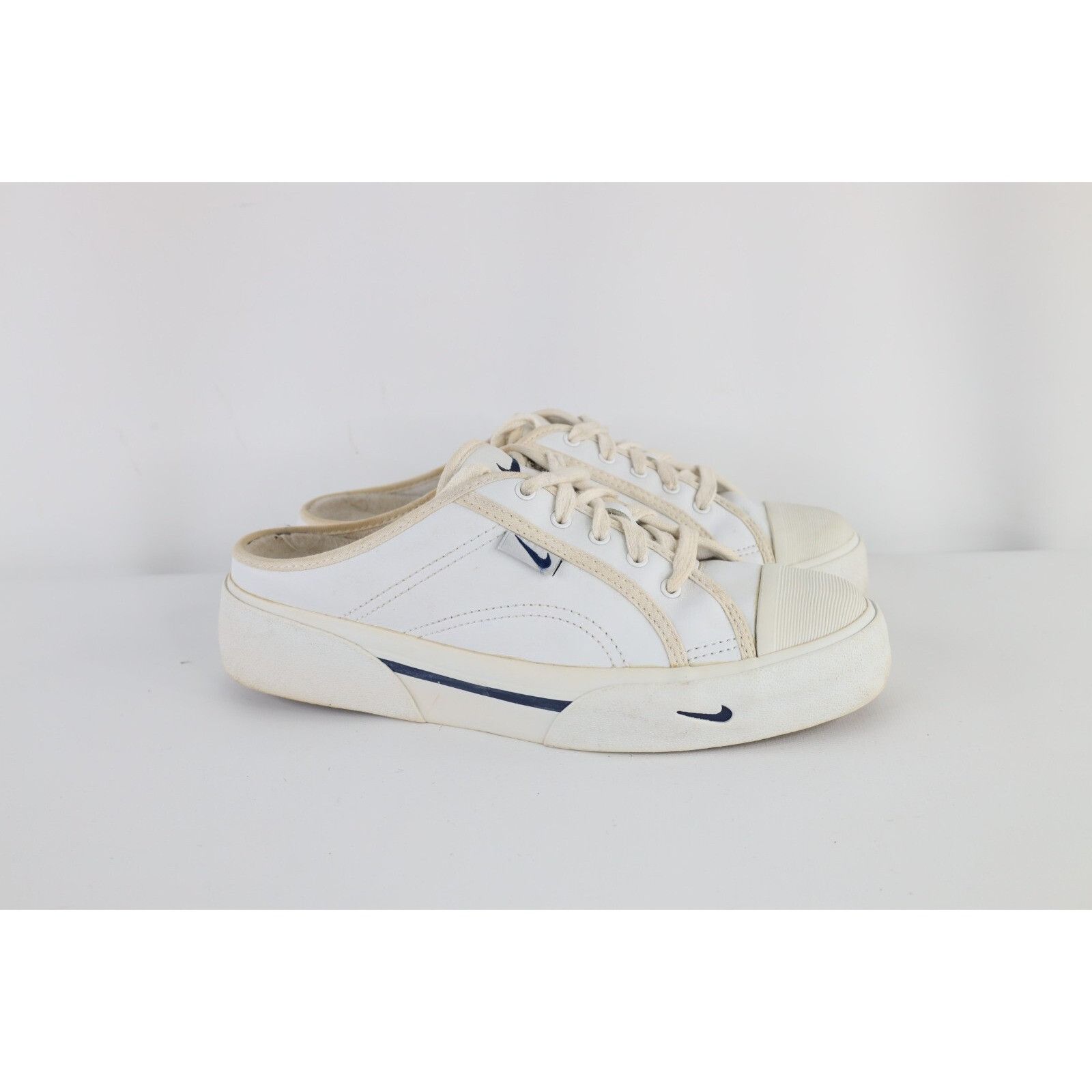 Nike Vintage Y2K 2002 Nike Distressed Leather Platforms Shoes Size US 8 / IT 38 - 5 Thumbnail