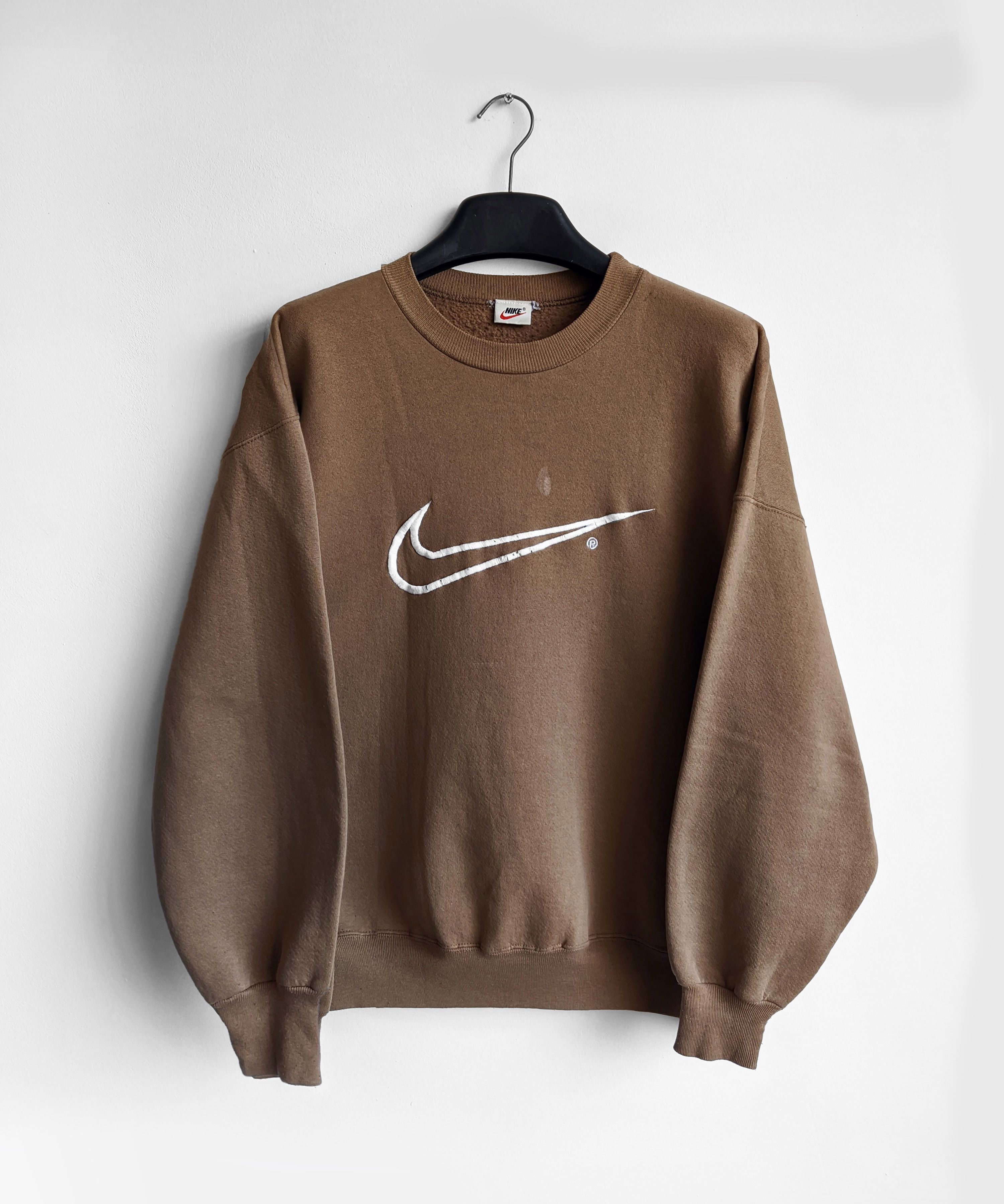 Nike Y2K vintage Nike sweatshirt big logo swoosh Size US L / EU 52-54 / 3 - 1 Thumbnail