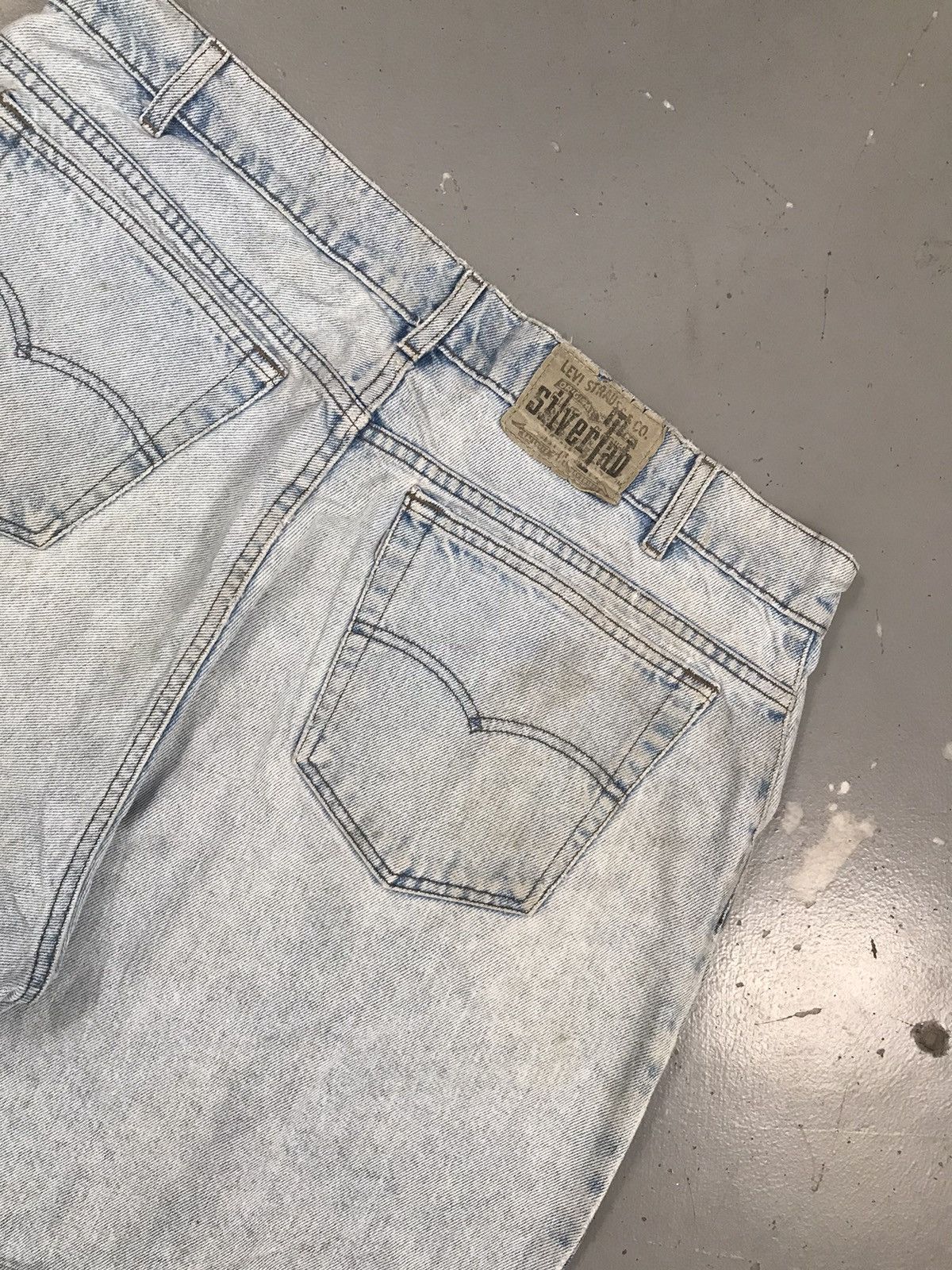 Levi's × Vintage Vintage Levi’s Strauss & co. silver tab jort Size US 38 / EU 54 - 8 Thumbnail