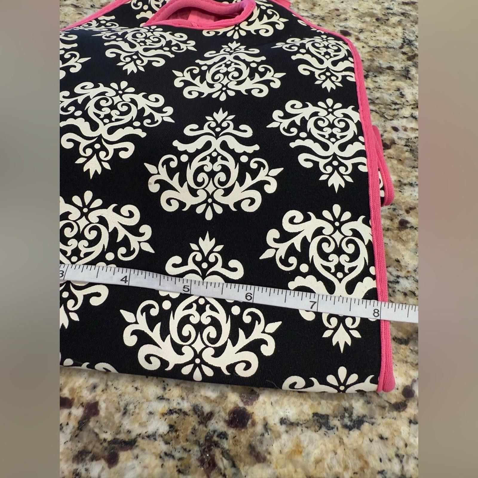 Other Lunch tote pink & black ornate pattern Size ONE SIZE - 4 Thumbnail