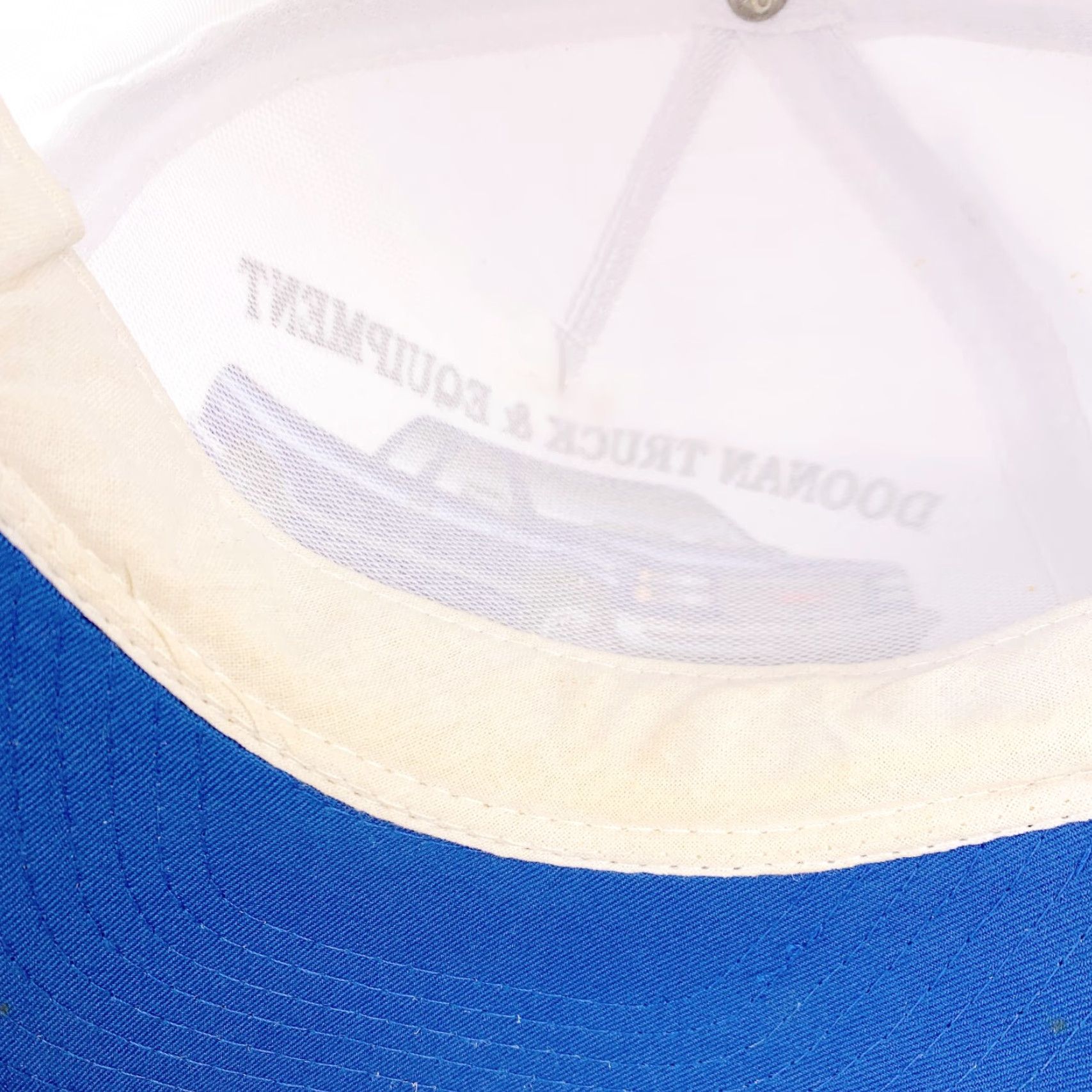 Vintage VINTAGE Doonan Truck & Equipment Great Bend Kansas Blue Snapback Trucker Hat Cap Size ONE SIZE - 5 Thumbnail