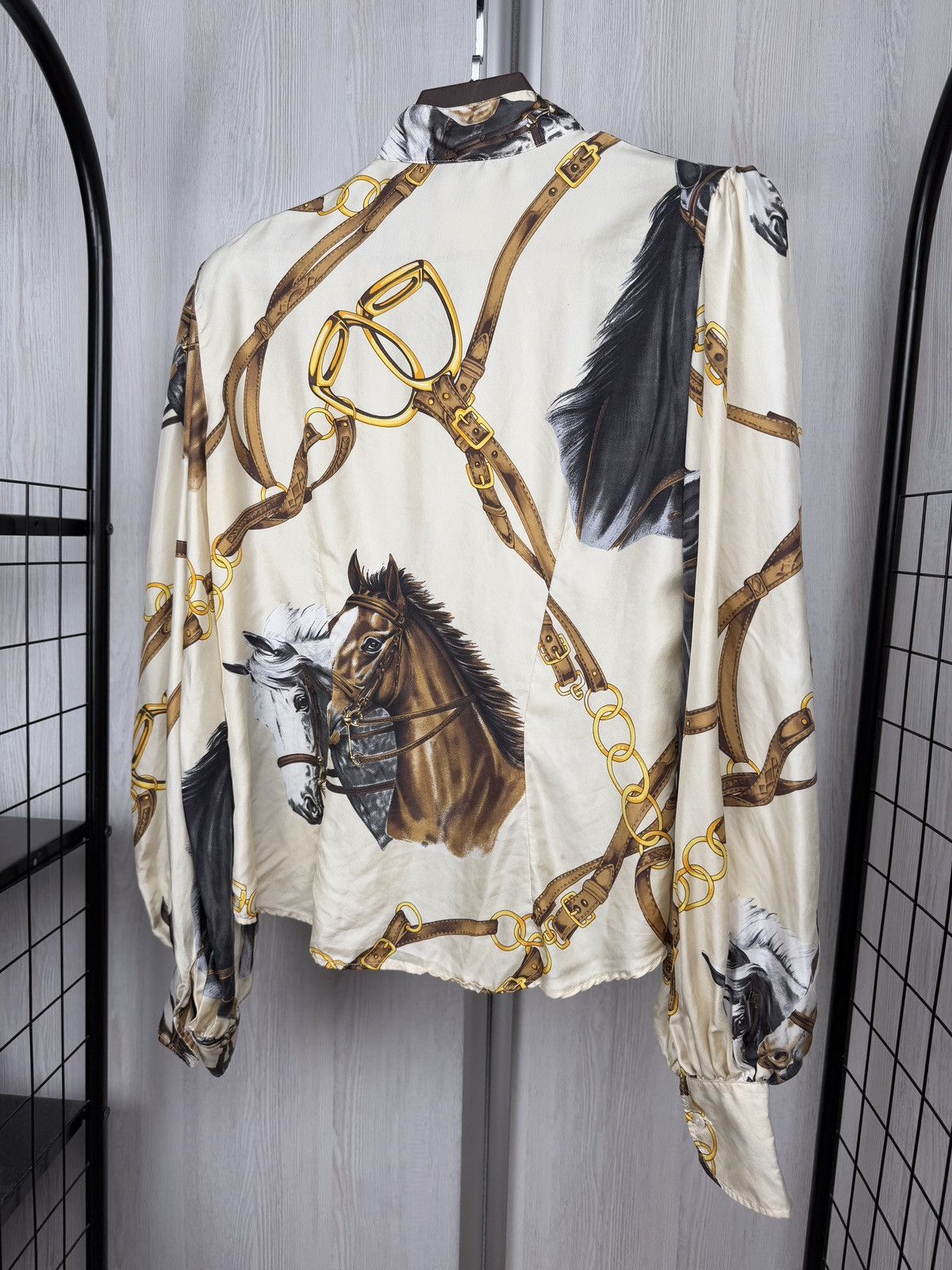 Dolce & Gabbana Dolce & Gabbana vintage silk horse equestrian western shirt Size L / US 10 / IT 46 - 8 Thumbnail
