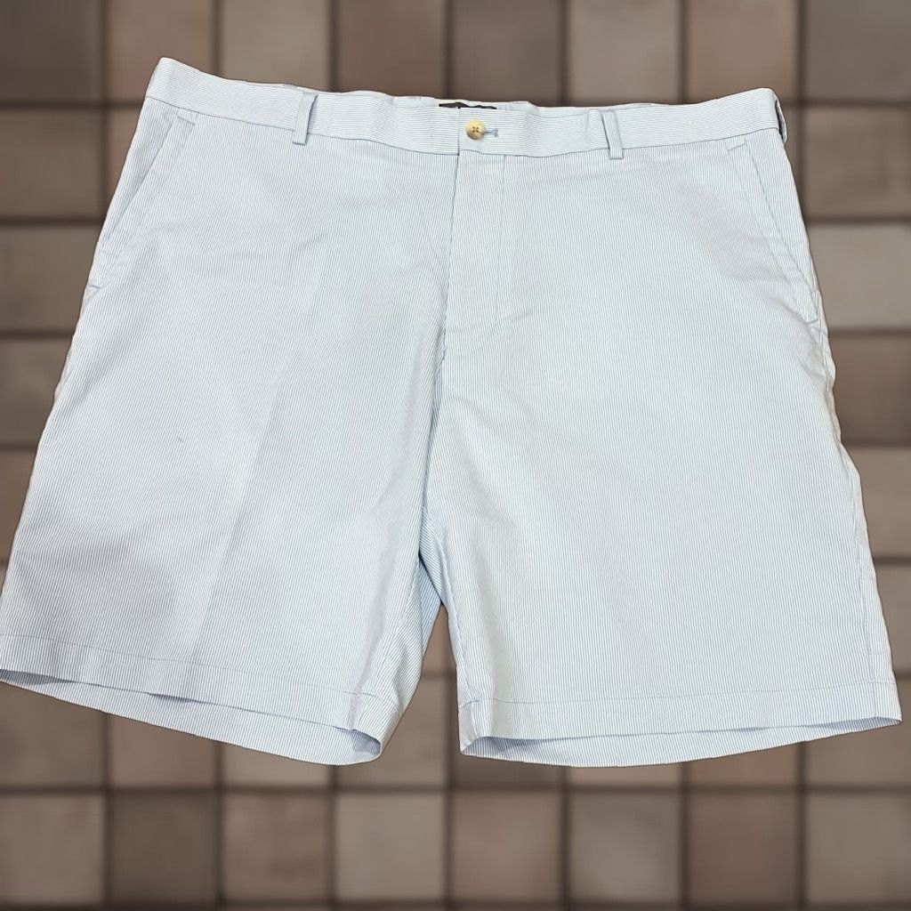 Peter Millar Peter Millar Shorts Wicking E4 Blue & White Striped Polyester size 40 Size US 40 / EU 56 - 1 Thumbnail