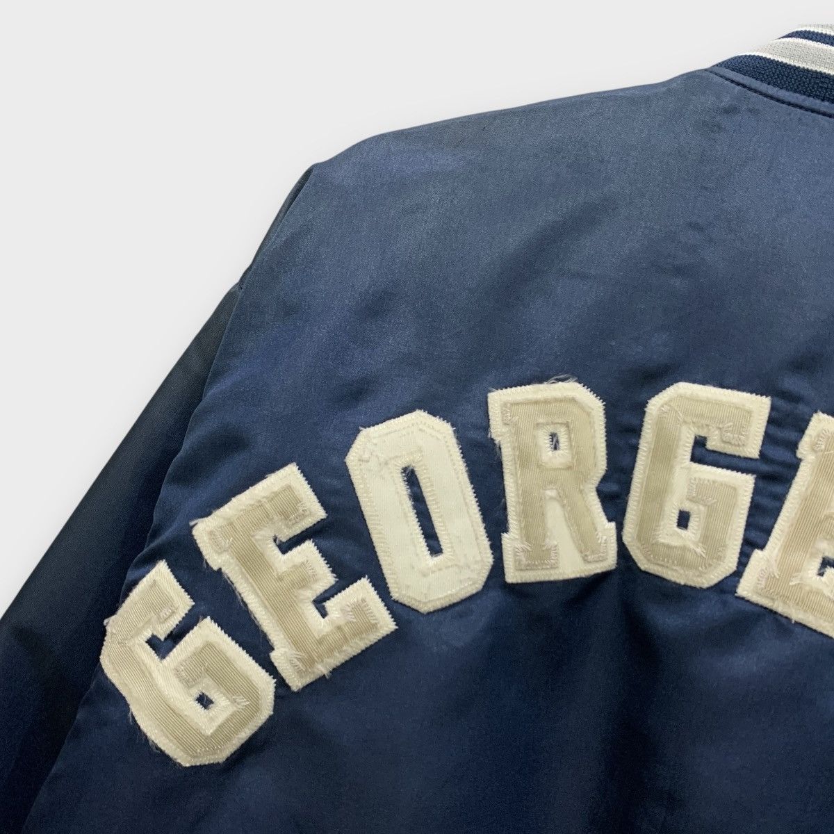Vintage VINTAGE GEORGETOW HOYAS UNIVERSITY VARSITY JACKET BASKETBALL Size US L / EU 52-54 / 3 - 9 Thumbnail