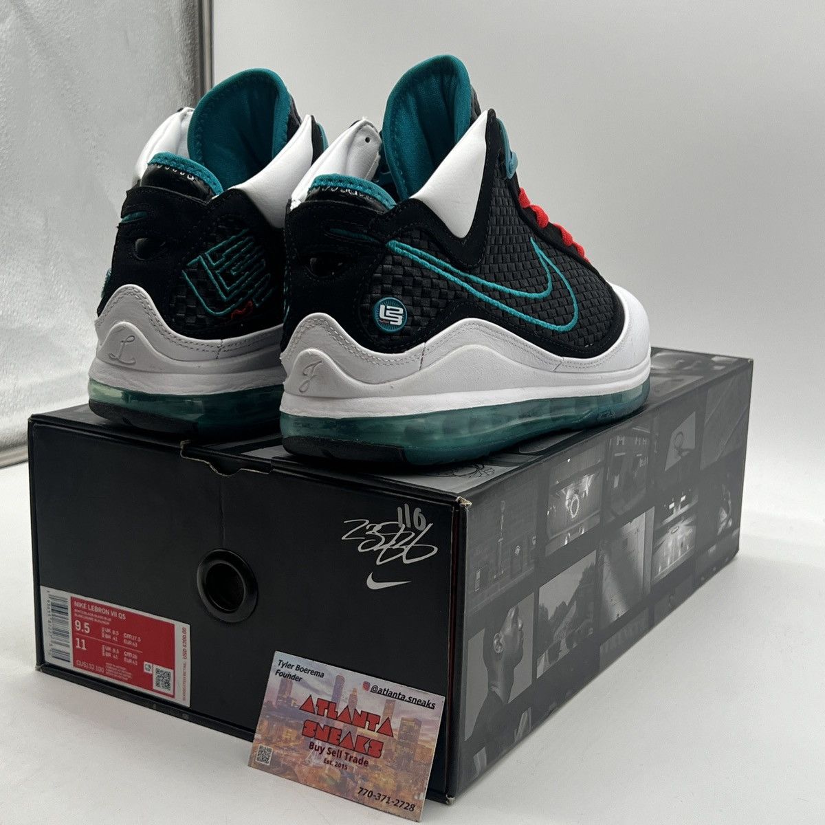Jordan Brand Air max lebron 7 red carpet Size US 9.5 / EU 42-43 - 5 Thumbnail