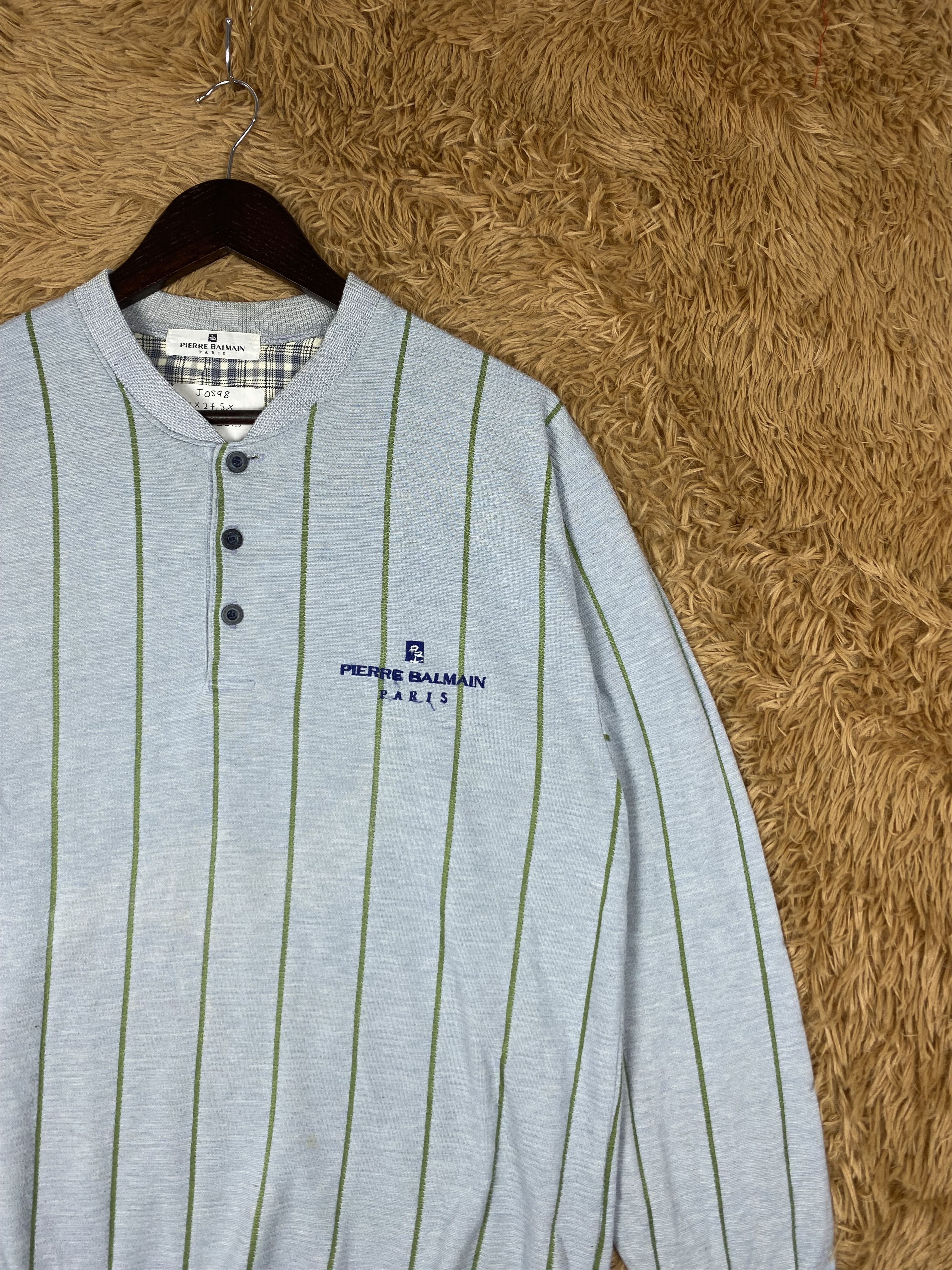 Pierre Balmain Vintage Pierre Balmain Half Button Sweatshirts DJ0598 Size US S / EU 44-46 / 1 - 3 Thumbnail