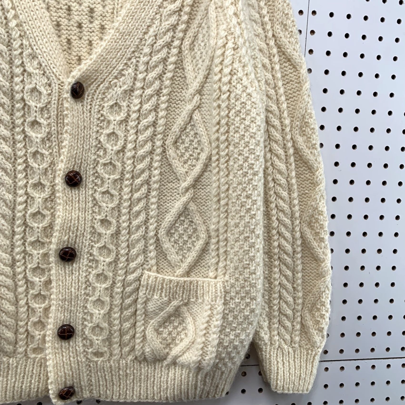 Vintage VINTAGE Aran Cardigan Knit Wool Cream M Mens Size M 40 Beige Cable Knit Fisherman V-Neck Winter Casual Mens Size US M / EU 48-50 / 2 - 6 Thumbnail