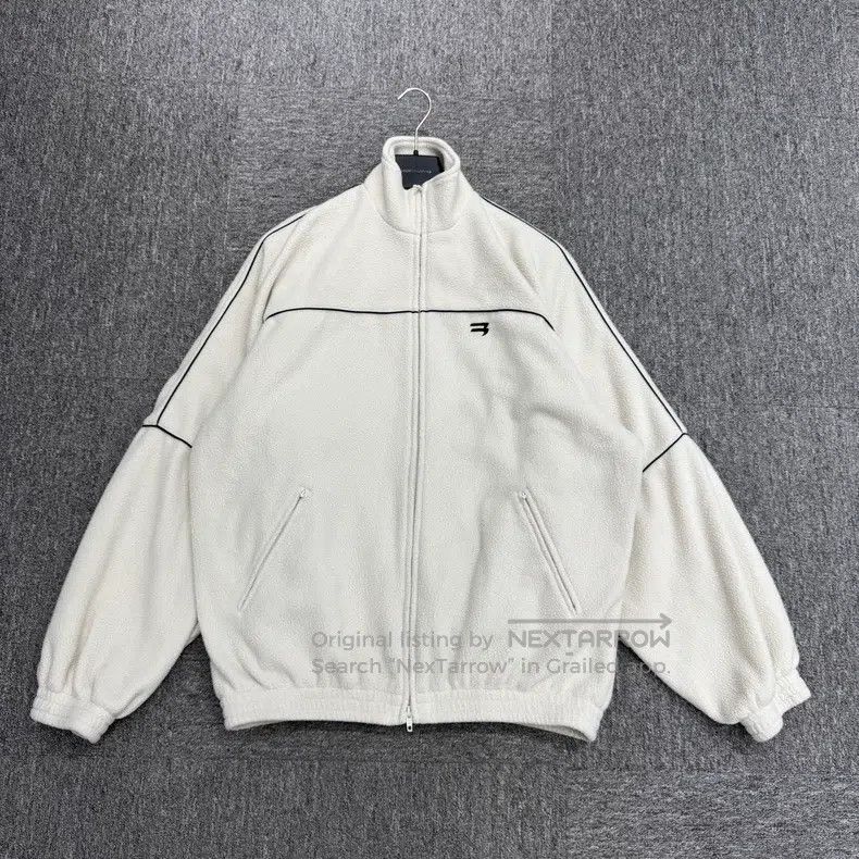 Balenciaga Balenciaga Double Hook Embroidery Fleece Jacket Size US S / EU 44-46 / 1 - 1 Thumbnail