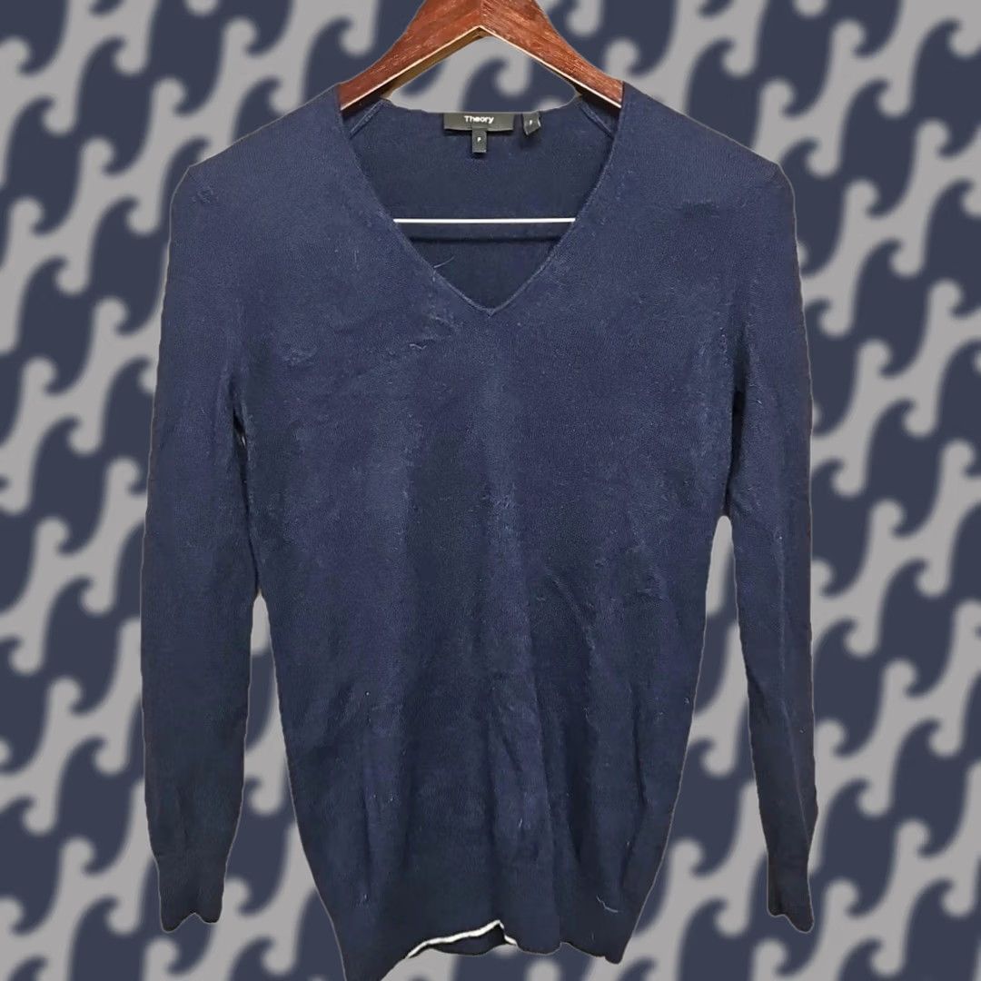Theory Theory Sweater Women’s Petite Small V-Neck 100% Cashmere Navy Blue Pullover Size S / US 4 / IT 40 - 1 Thumbnail