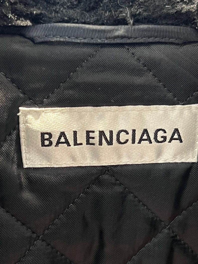 Balenciaga Balenciaga Bullet alphabet teddy jacket 2502-Nextarrow Size XXS / US 00 / IT 34 - 6 Thumbnail