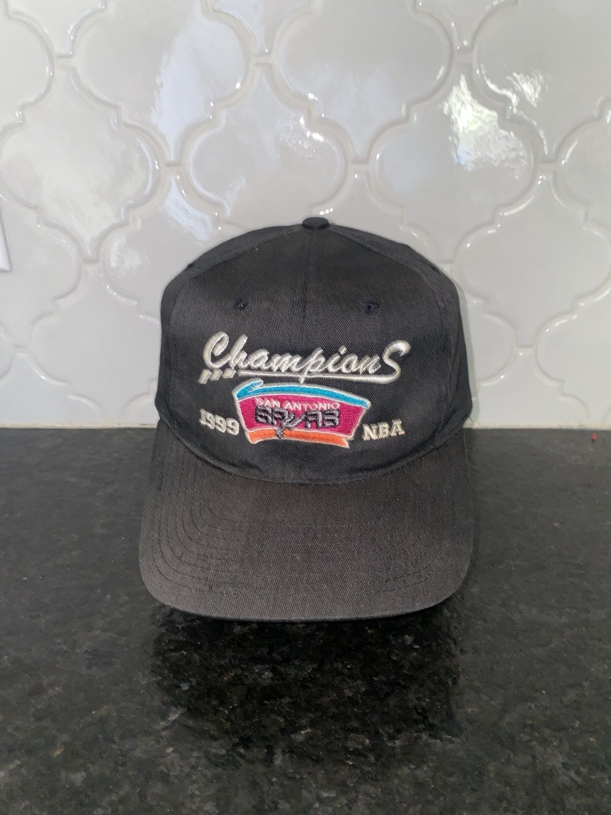 NBA Vintage 1999 San antonio spurs champs faded snapback Size ONE SIZE - 1 Thumbnail