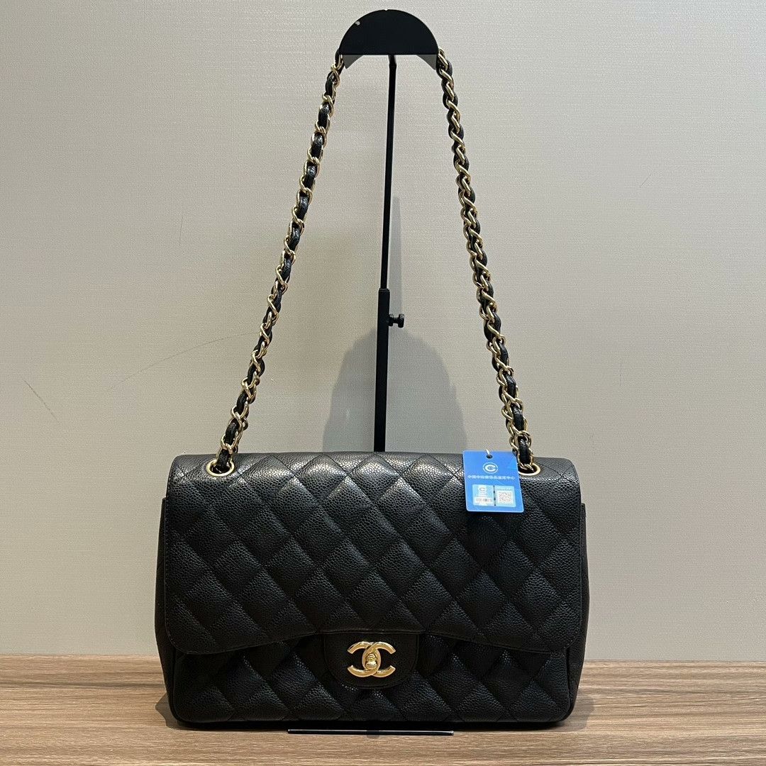 Chanel Pre-loved Bag Very good condition Size ONE SIZE - 1 Thumbnail