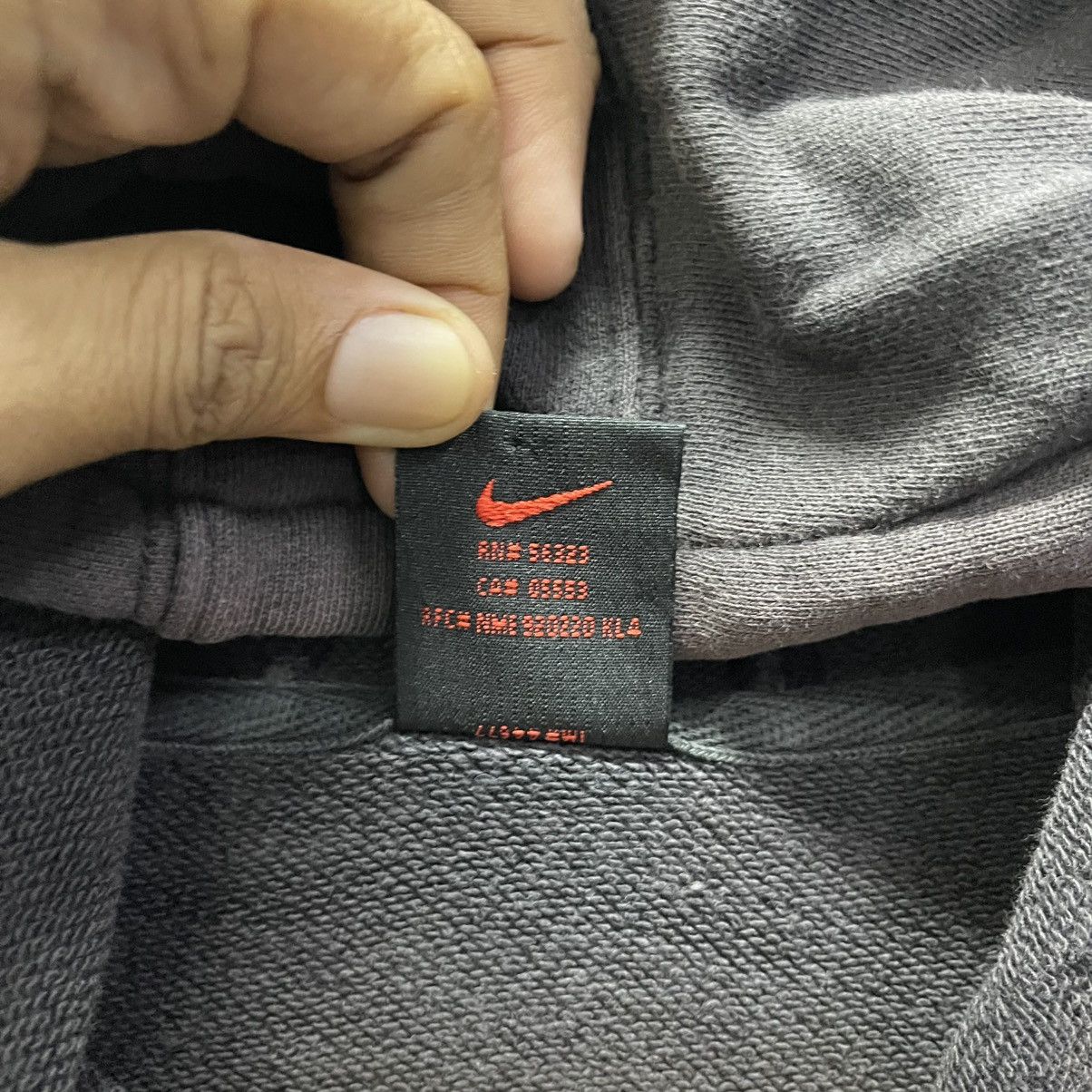 Nike Early 2000s Vintage Nike Full Zip Hoodie Size US XL / EU 56 / 4 - 14 Thumbnail