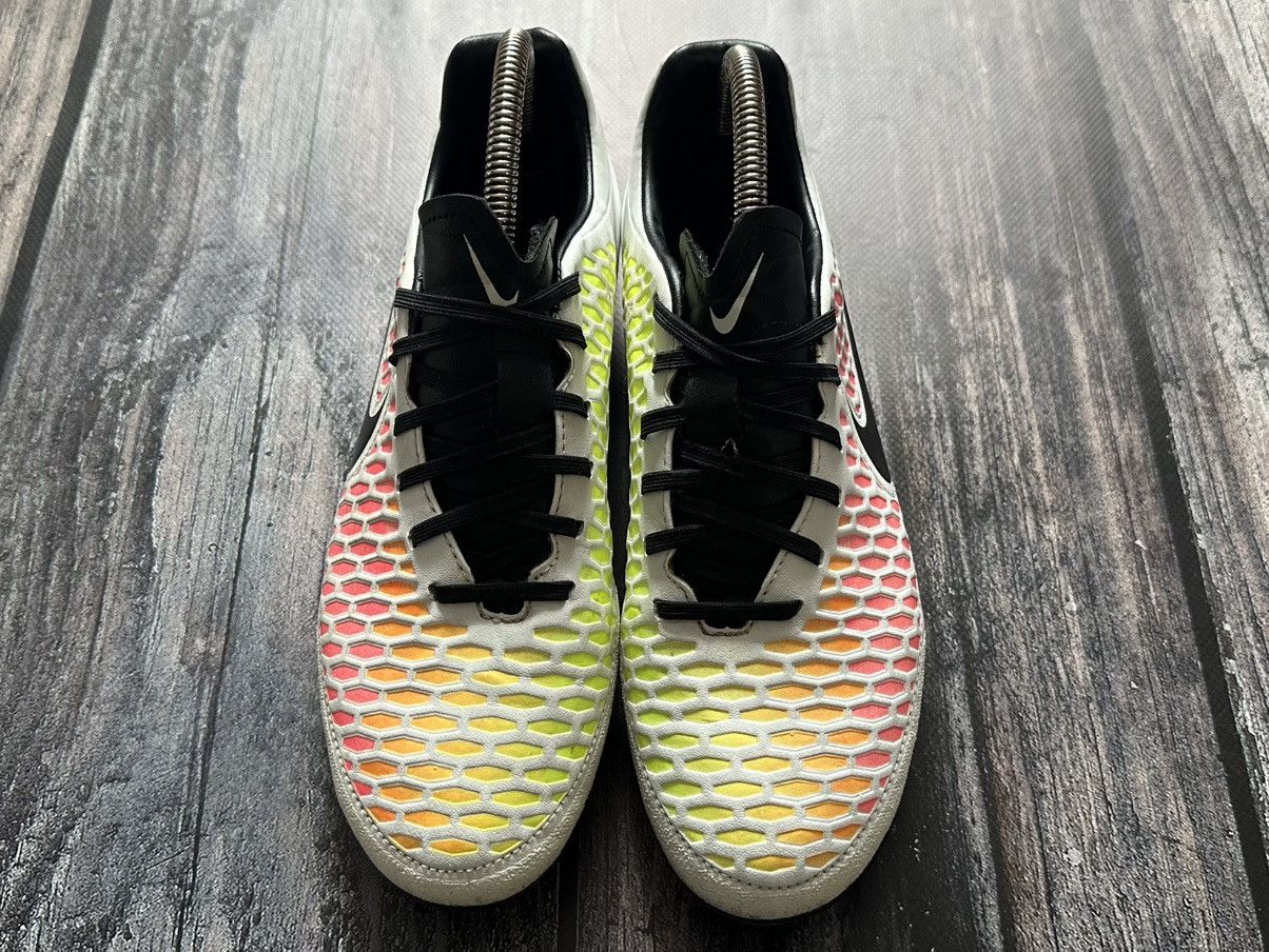 Nike 2015 NIKE MAGISTA ONDA AG SOCCER BOOTS CLEATS US 8 Size US 8 / EU 41 - 3 Thumbnail