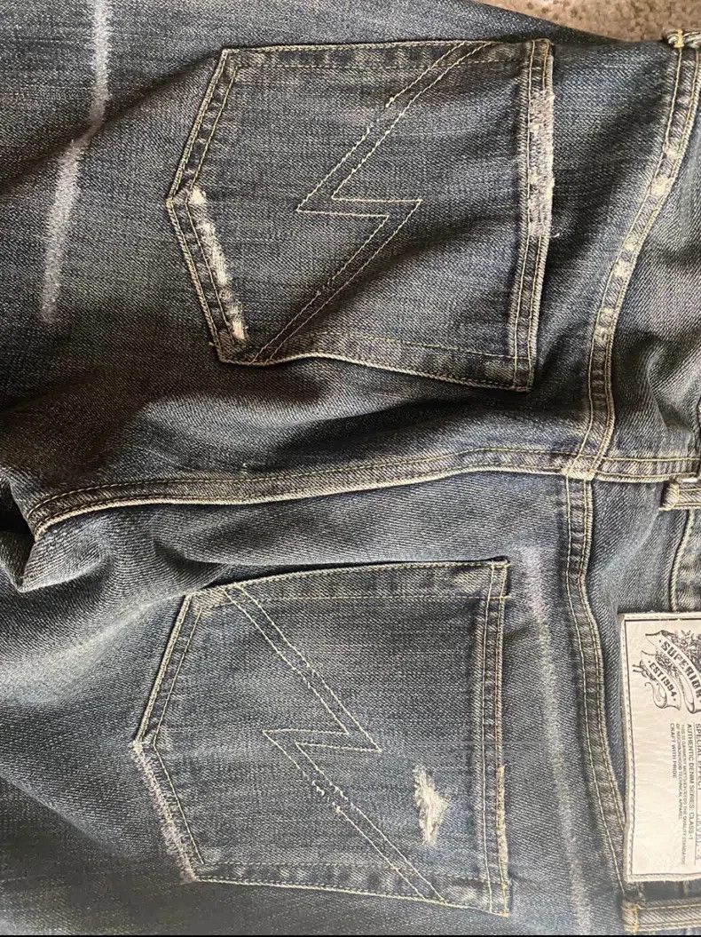Neighborhood Neighborhood size S Beaded poison 2 jeans washed cattle Size US 27 - 3 Thumbnail