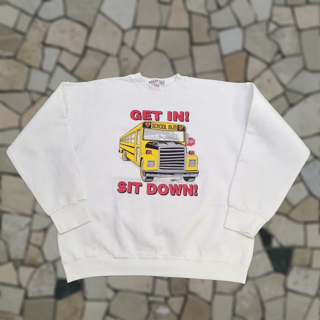 Fruit Of The Loom VINTAGE Funny School Bus Sweatshirt Womens L/XL Baggy Shirt Size L / US 10 / IT 46 - 1 Thumbnail