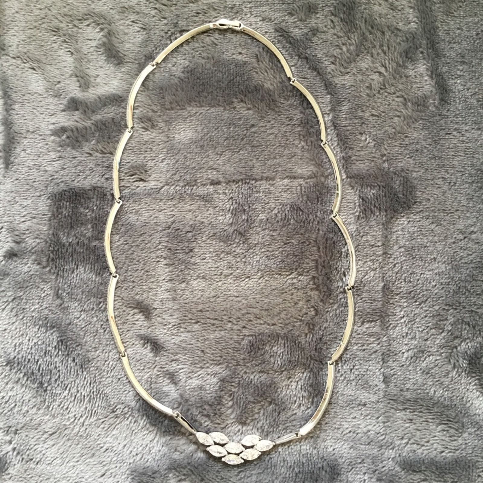 Other Sterling Silver Oval Flower Crystal Statement Necklace Size ONE SIZE - 3 Thumbnail