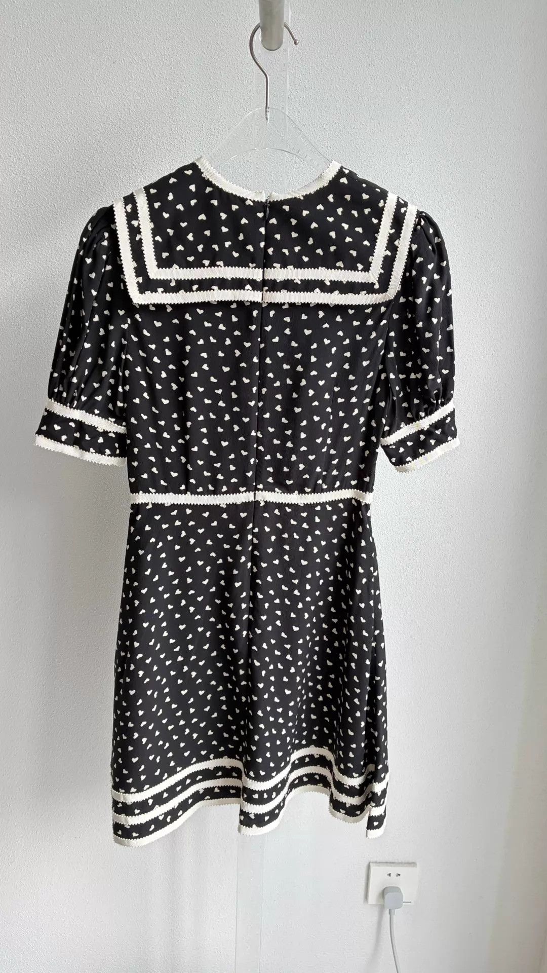Miu Miu MIU MIU Black Heart Print Silk Navy Collar Dress Size XS / US 0-2 / IT 36-38 - 2 Thumbnail