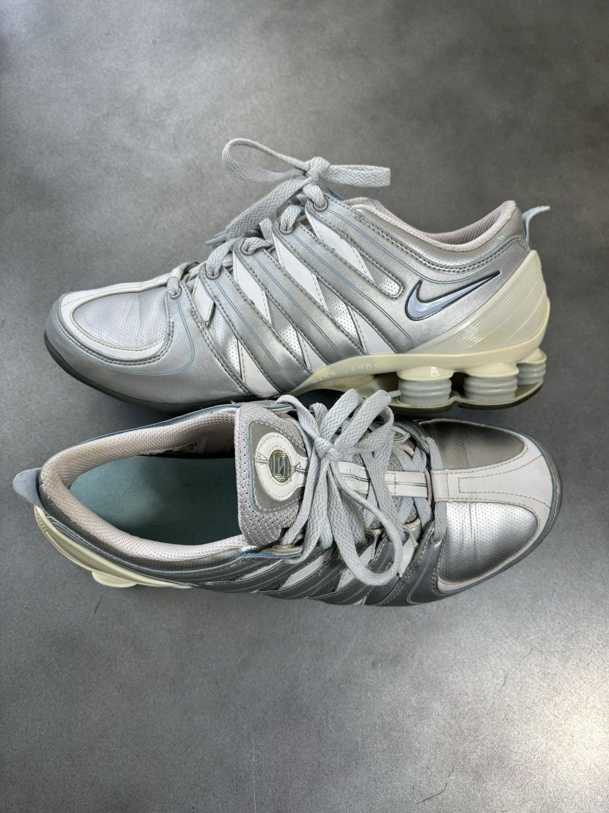 Nike 2006 Nike Shox MC 2000s Vintage 313764-041 Y2K Ballerina Wmn Size US 9.5 / IT 39.5 - 15 Thumbnail