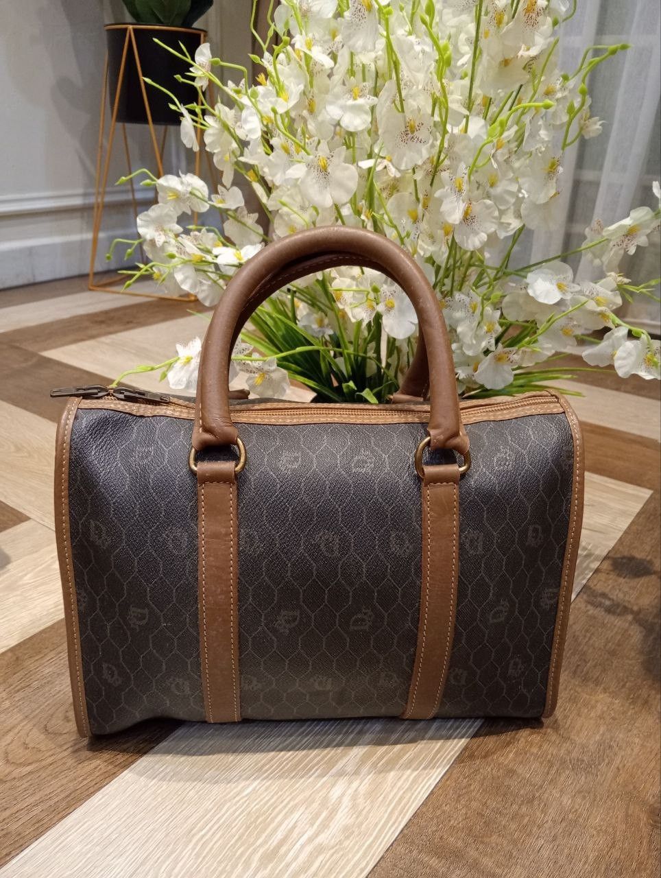Dior VINTAGE CHRISTIAN DIOR BOSTON HANDBAG HONEYCOMB PATTERN Size ONE SIZE - 8 Thumbnail