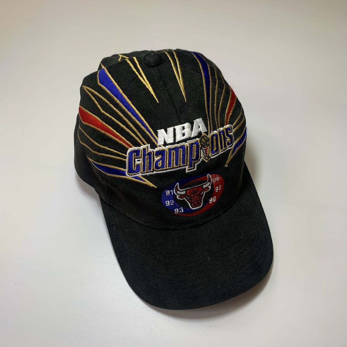 NBA Vintage Chicago Bulls 1998 starter cap champion nba Size ONE SIZE - 1 Thumbnail