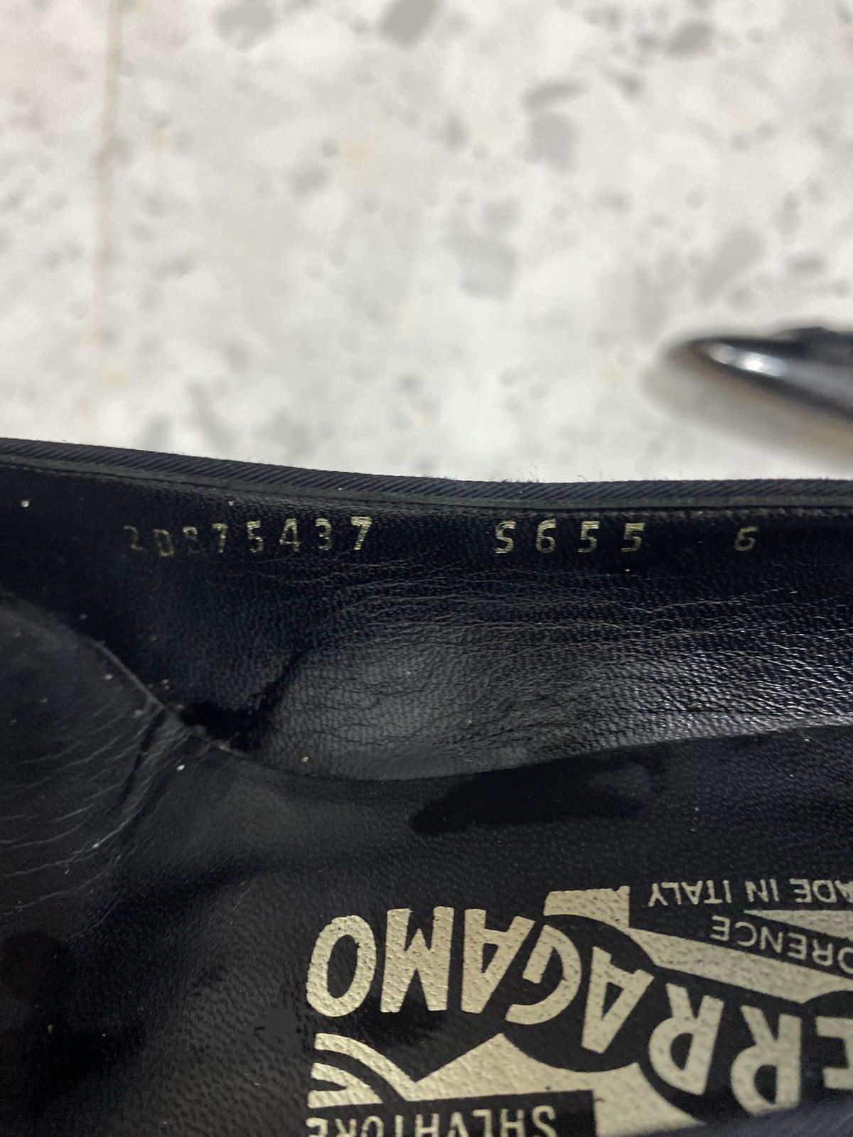 Salvatore Ferragamo Salvatore Ferragamo Black Patten Leather Vara Heels Size US 7 / IT 37 - 4 Thumbnail