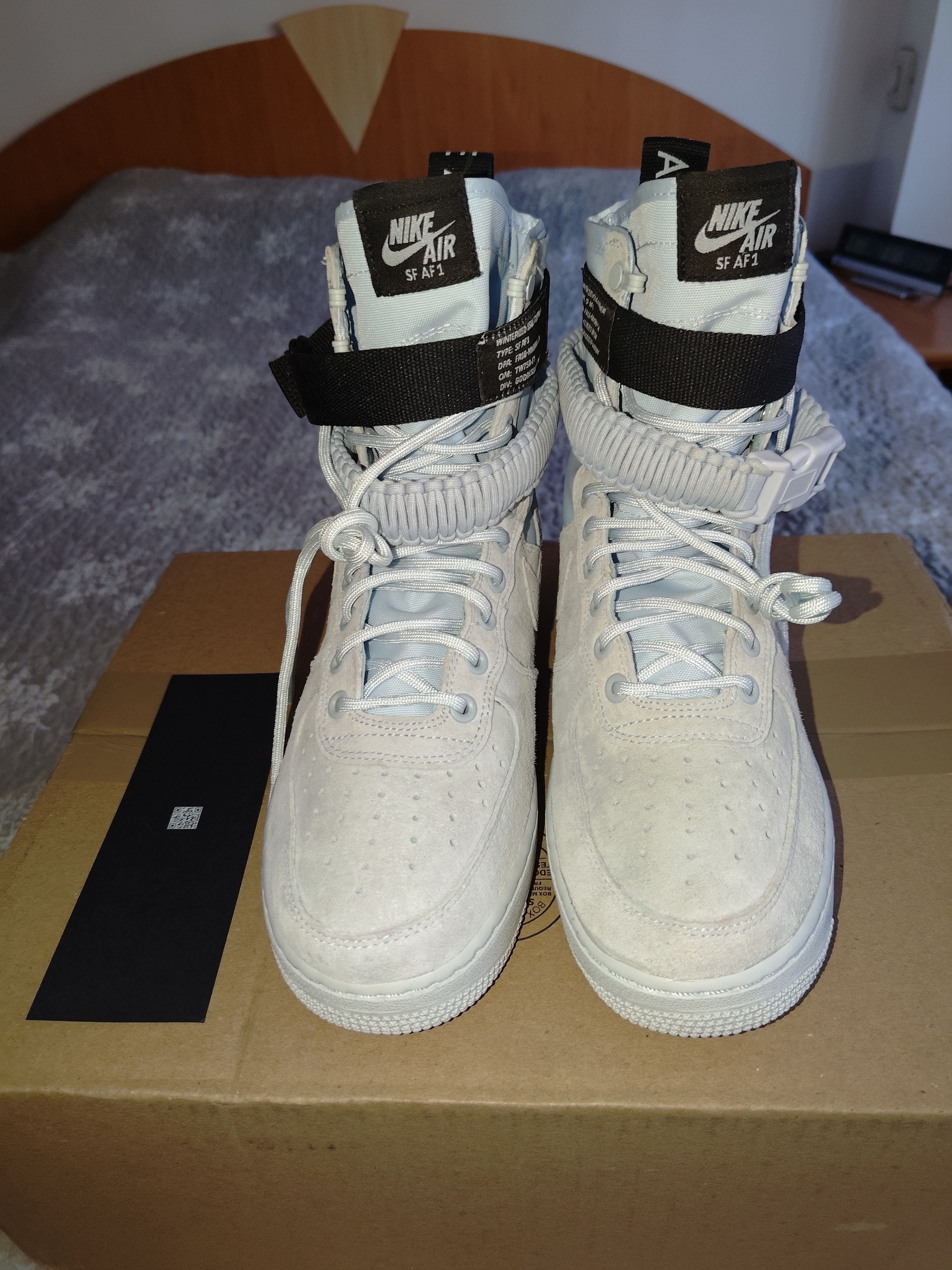 Nike Nike SF Air Force 1 High Blue Tint Size US 8 / EU 41 - 8 Thumbnail