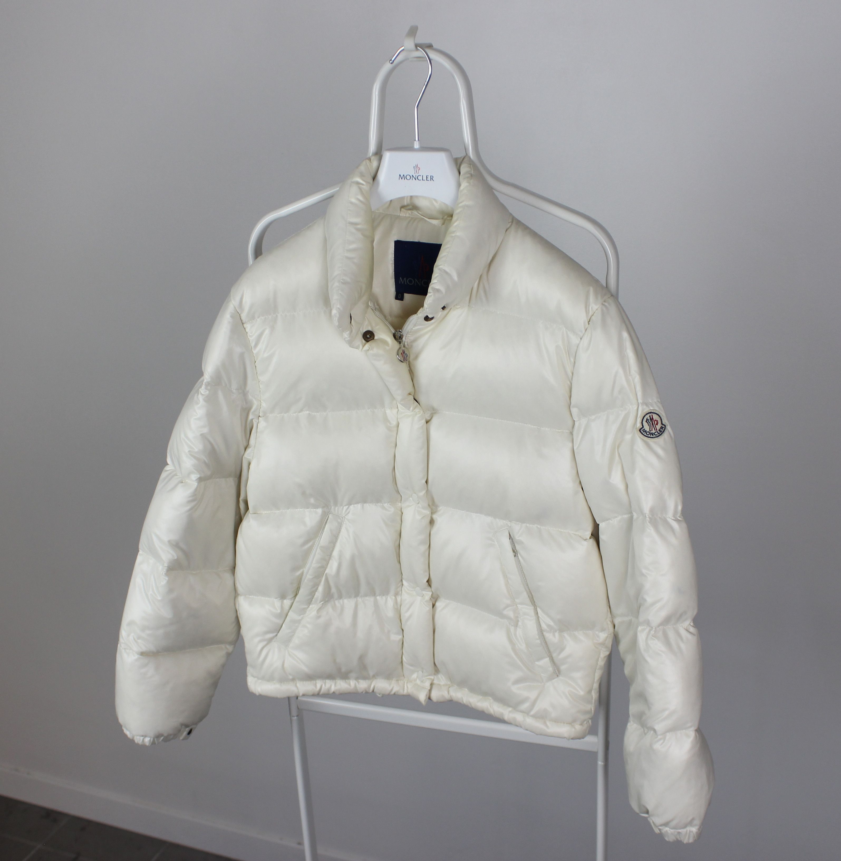 Moncler Moncler Grenoble jacket vintage down women XS 0 cream white Size XS / US 0-2 / IT 36-38 - 2 Thumbnail