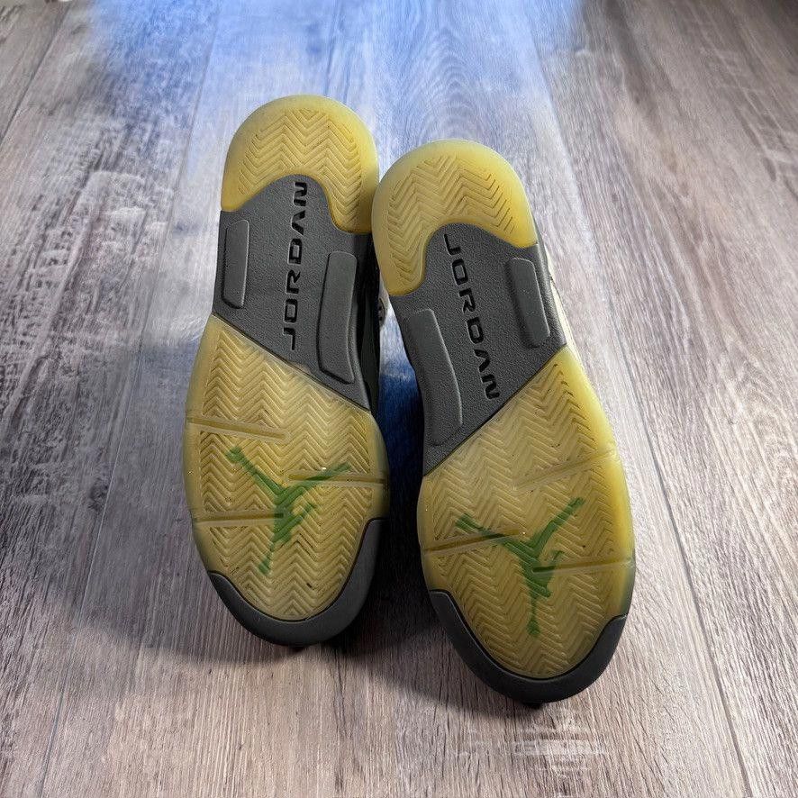 Nike NIKE • JORDAN 5 GS Retro "2022 Green Bean" (4.5M) Size US 5 / EU 37 - 7 Thumbnail