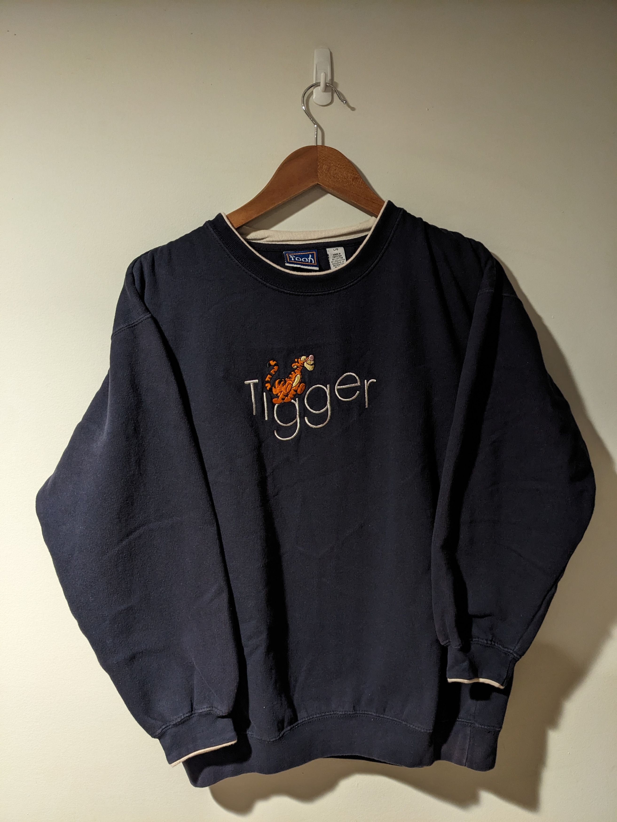 Disney × Vintage Vintage 90s Winnie the Pooh Tigger Disney Large Sweatshirt Size L / US 10 / IT 46 - 1 Thumbnail