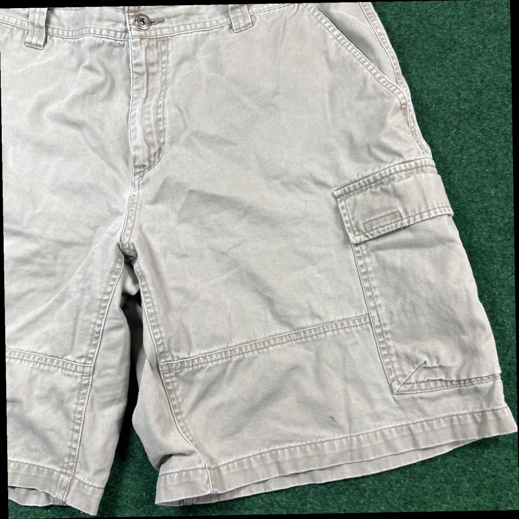 Vintage Columbia Mens Shorts Size Large Beige Fast Shipping Size US 33 - 2 Thumbnail