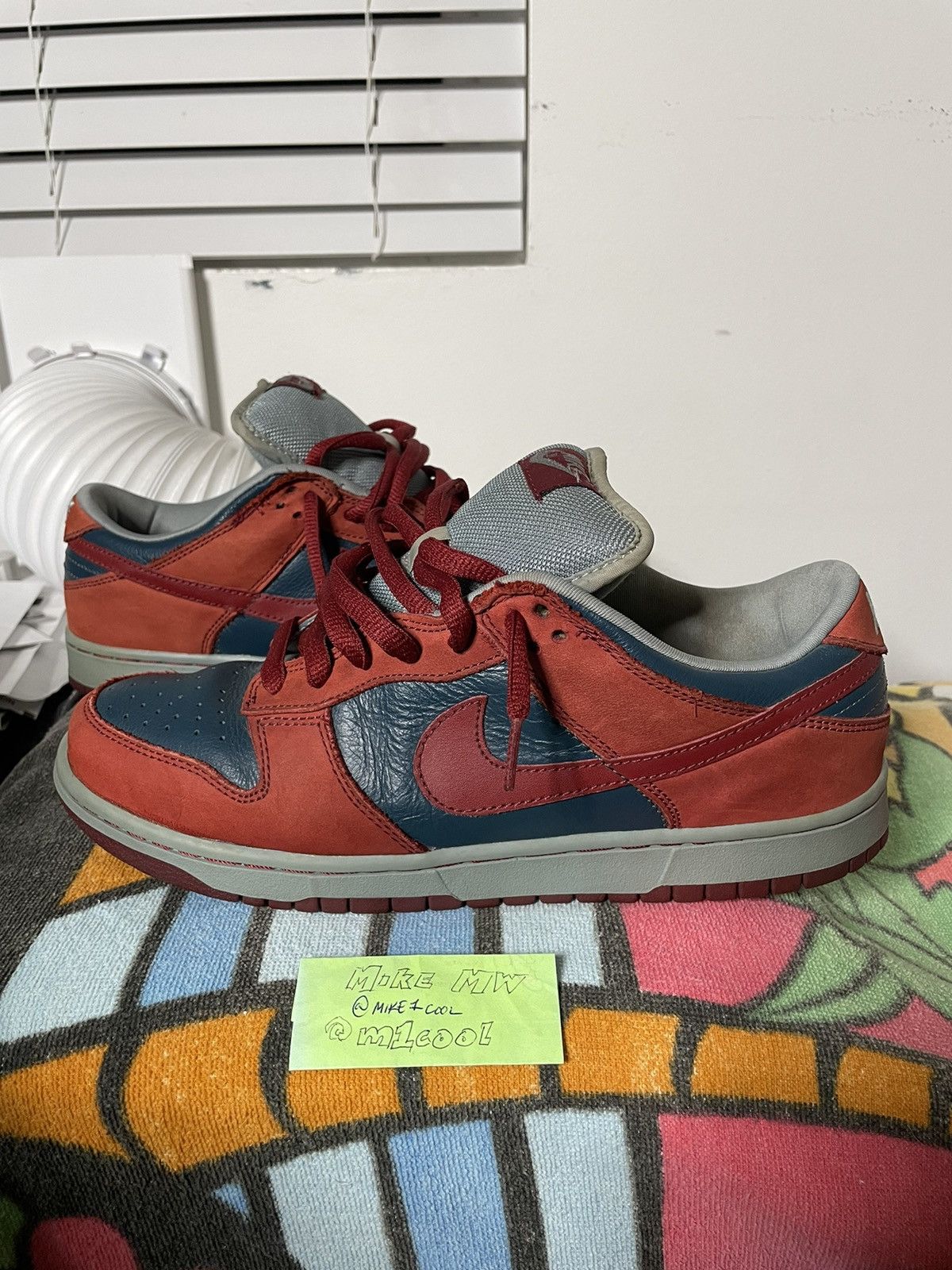 Nike Nike SB Dunk Low 10.5 Sharks RARE mint London Paris supreme Size US 10.5 / EU 43-44 - 3 Thumbnail