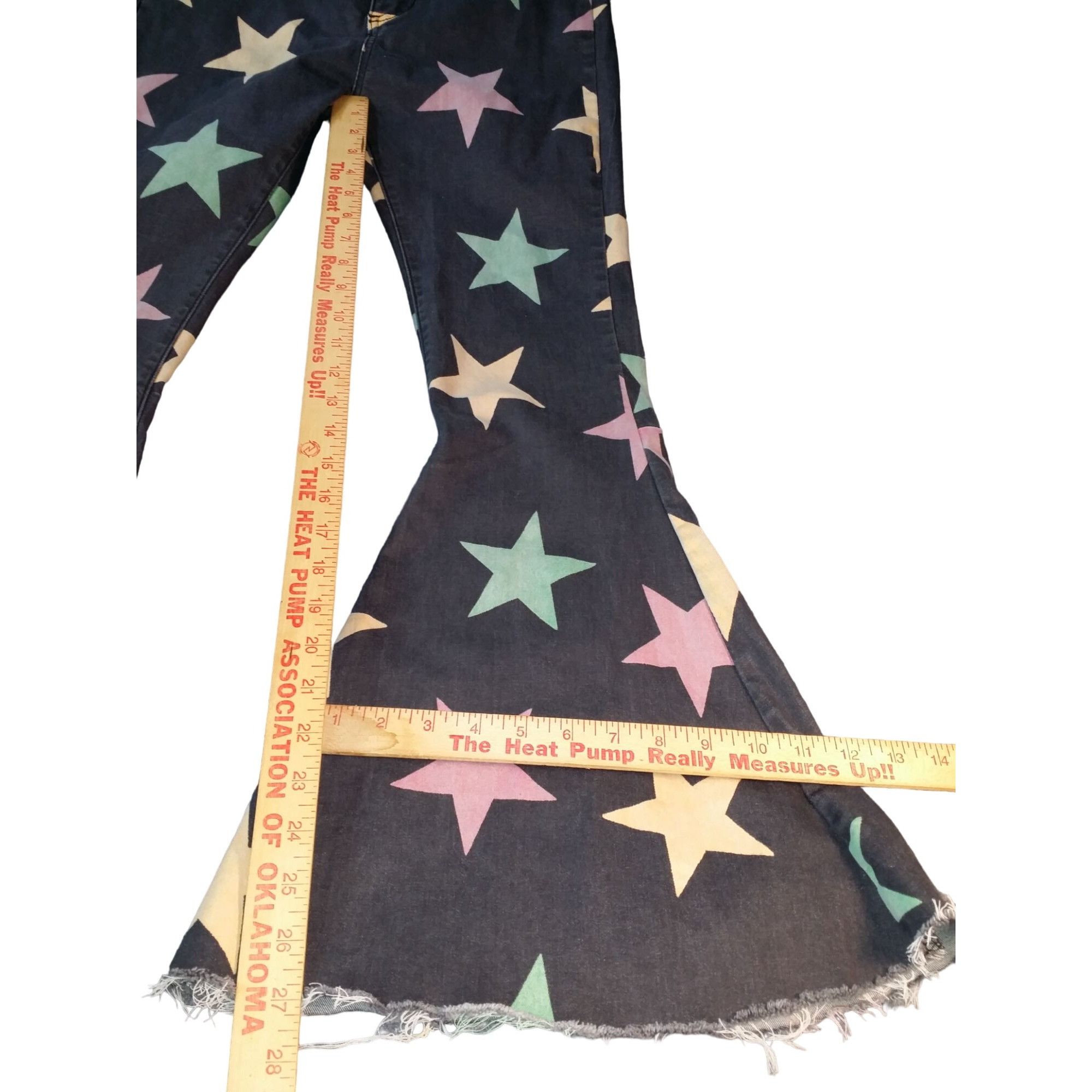 Other Toast Jeans Women Sz M Denim Flare Leg Star Print Bell Botto Size 27" / US 4 / IT 40 - 5 Thumbnail