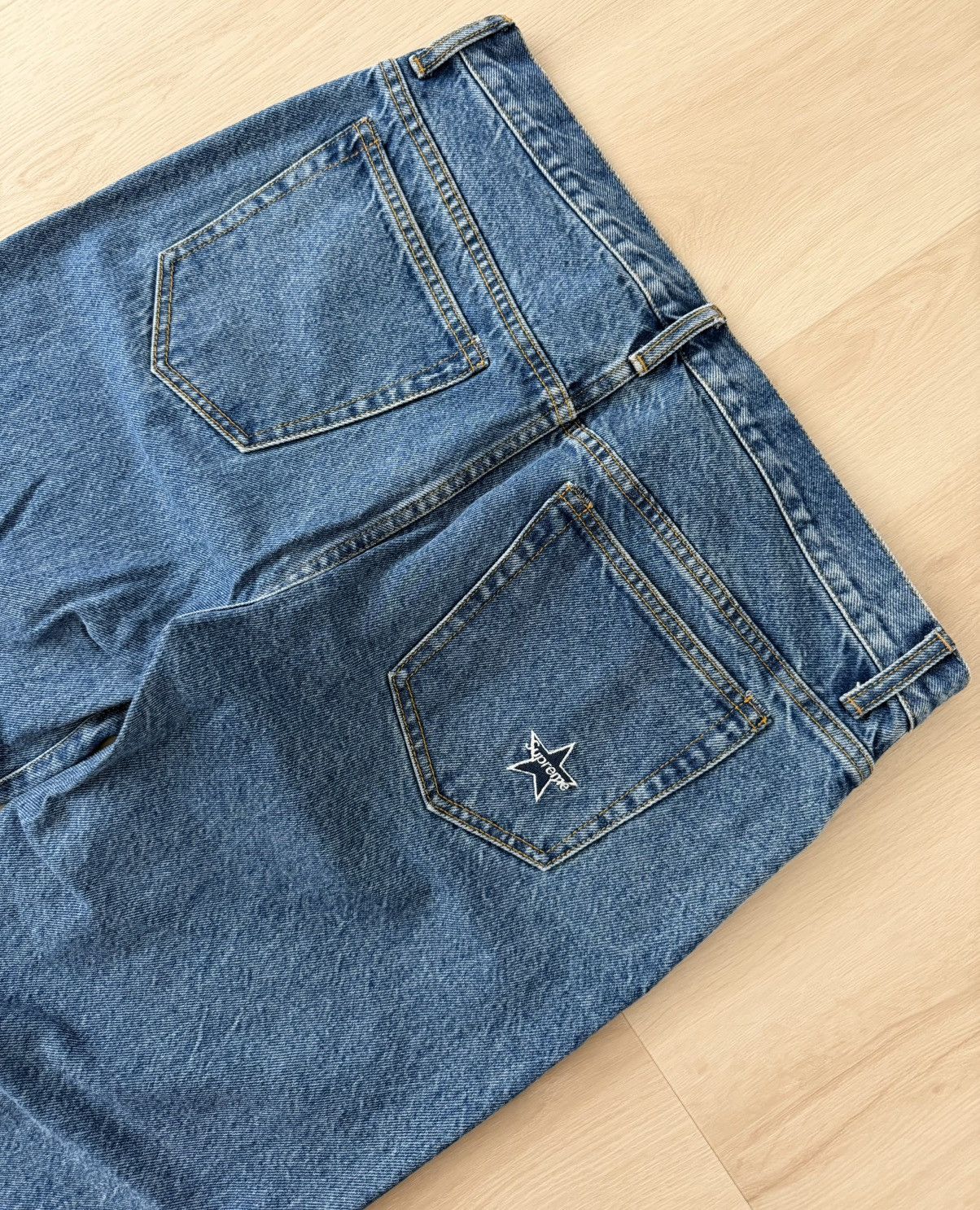 Supreme Supreme FW24 Regular Jean Washed Indigo Size US 32 / EU 48 - 19 Thumbnail