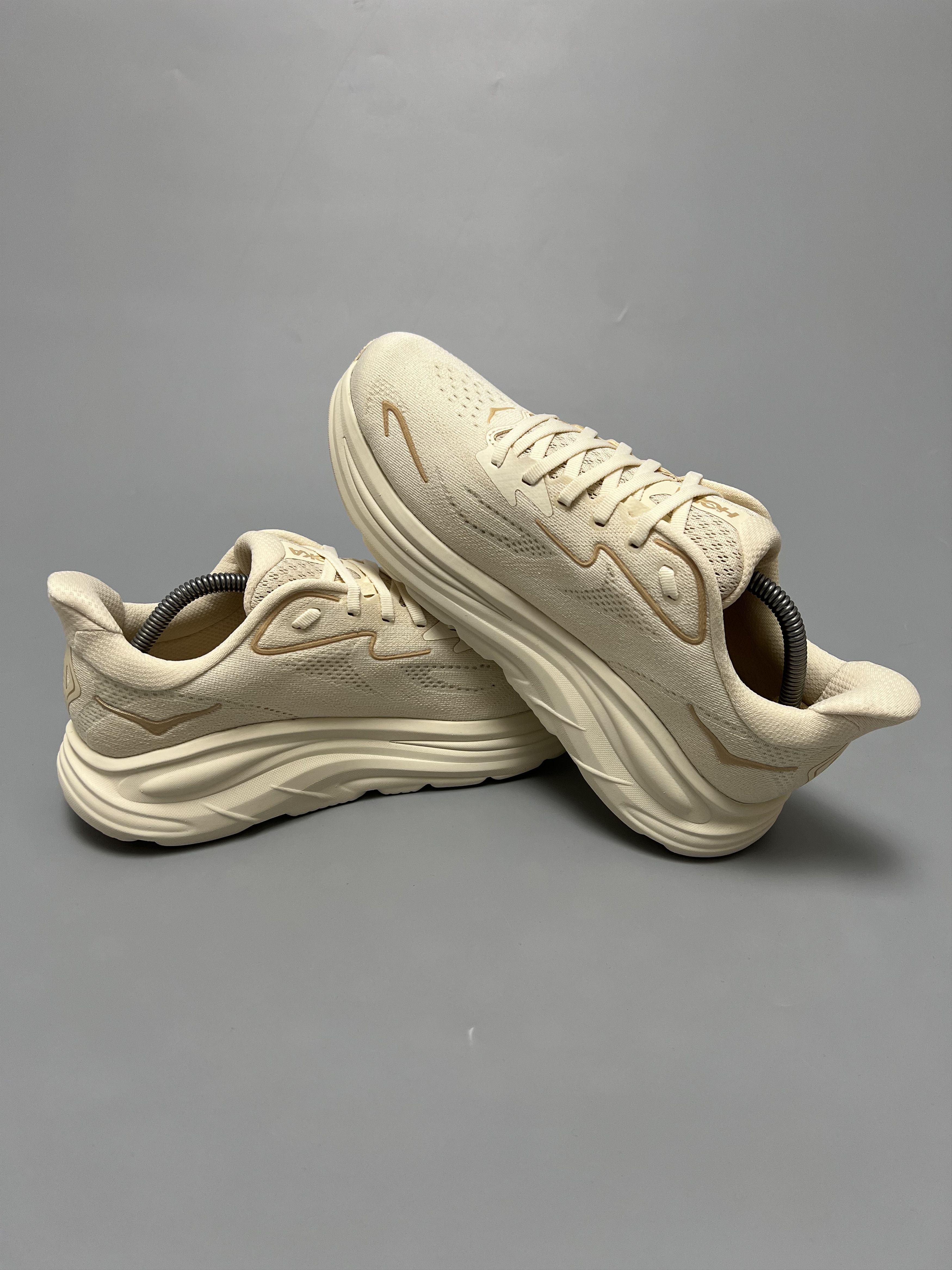 Hoka 10B Hoka One One Clifton 10 Running Shoes Walking Gym Size US 10 / IT 40 - 5 Thumbnail